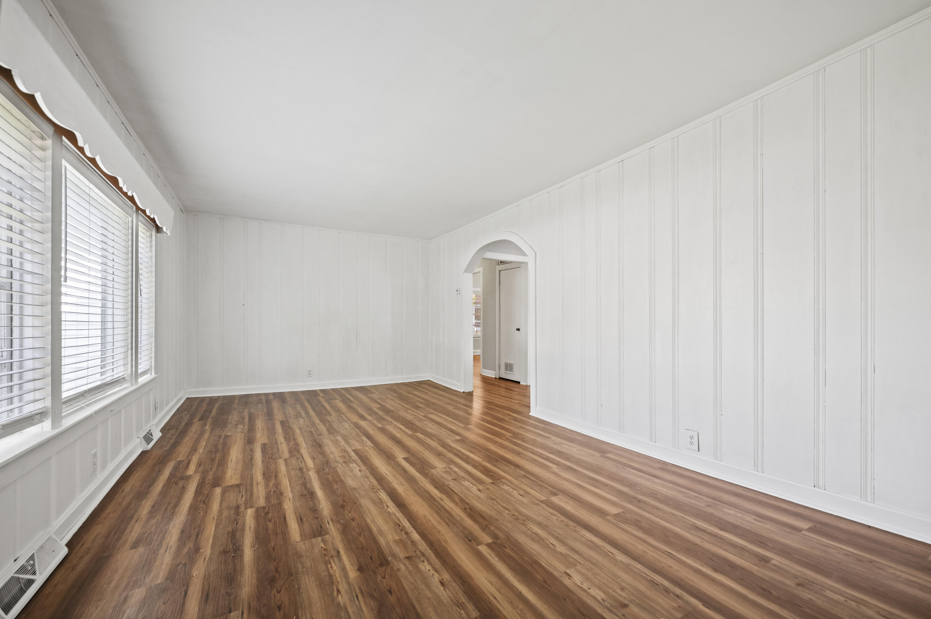 209 Boggs Lane Property Photo 4