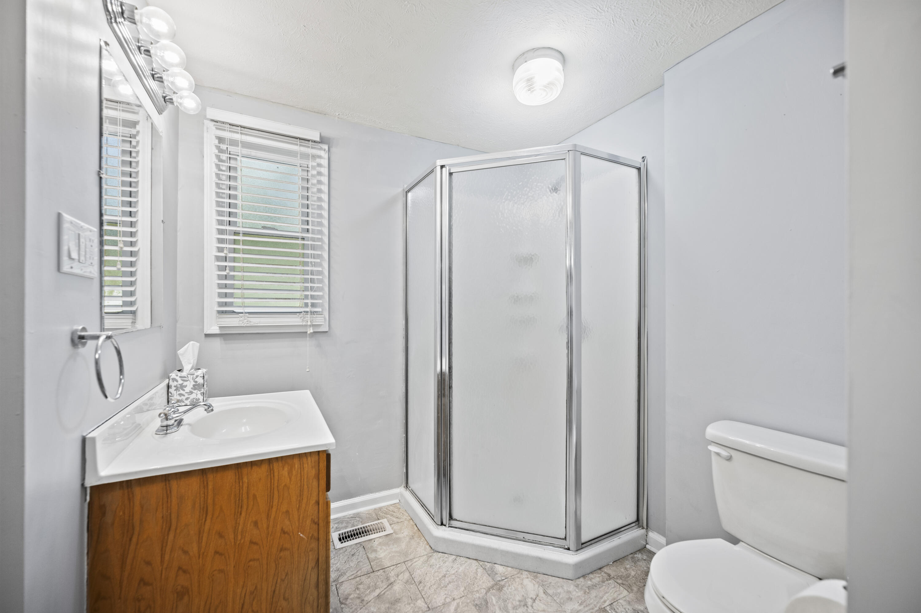 209 Boggs Lane Property Photo 17