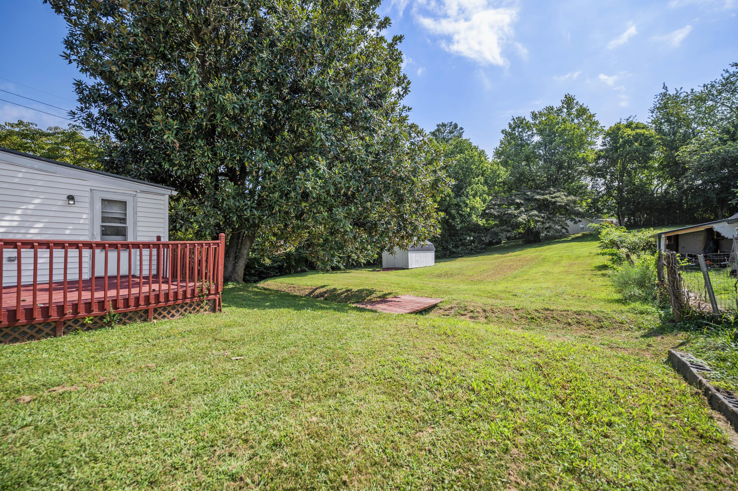 209 Boggs Lane Property Photo 25