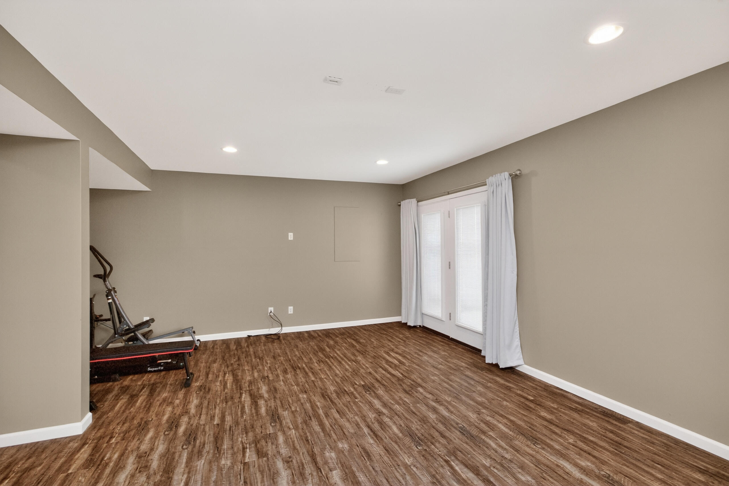 697 Lucille Drive Property Photo 44