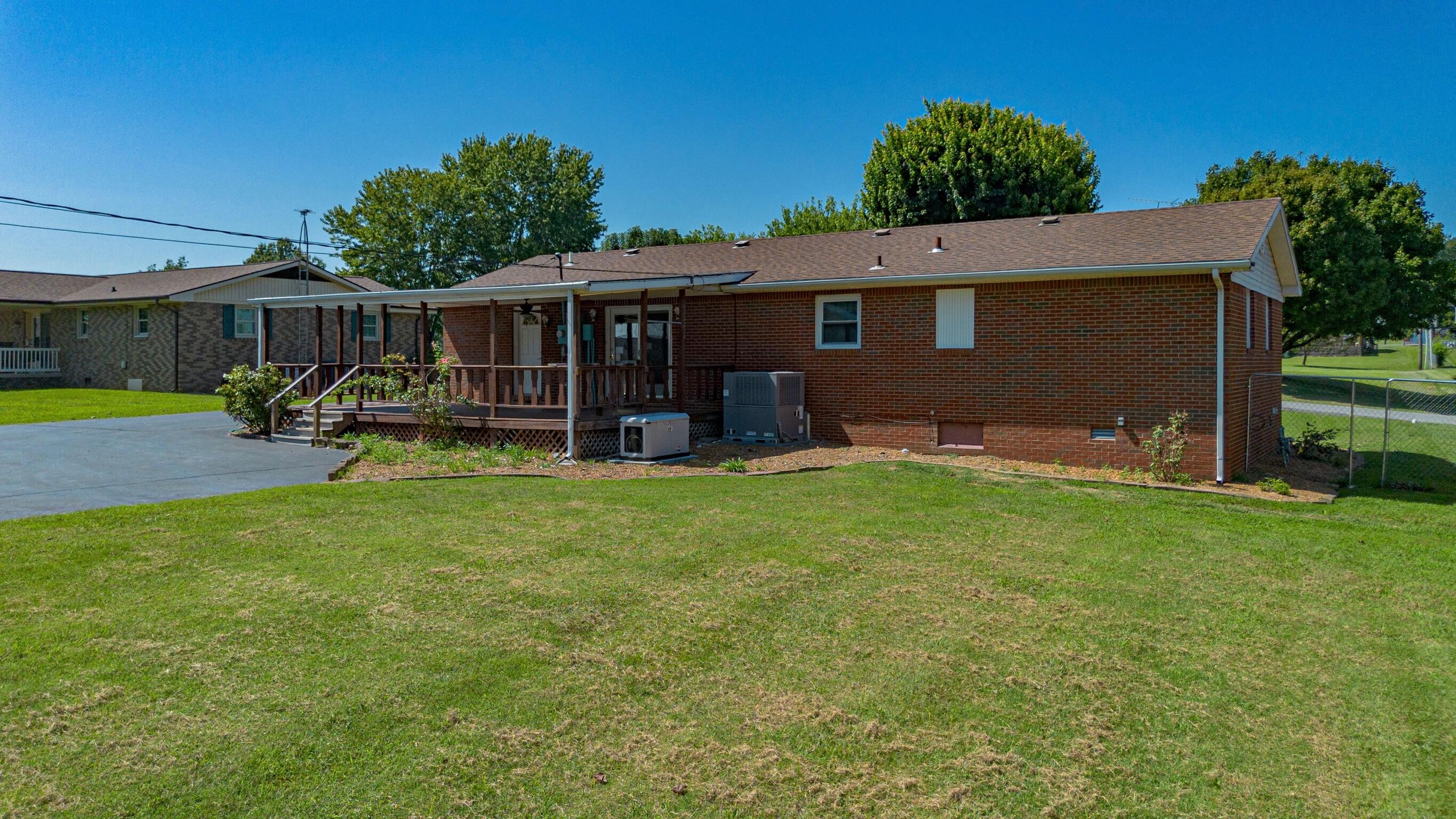 204 Summit Drive Property Photo 23