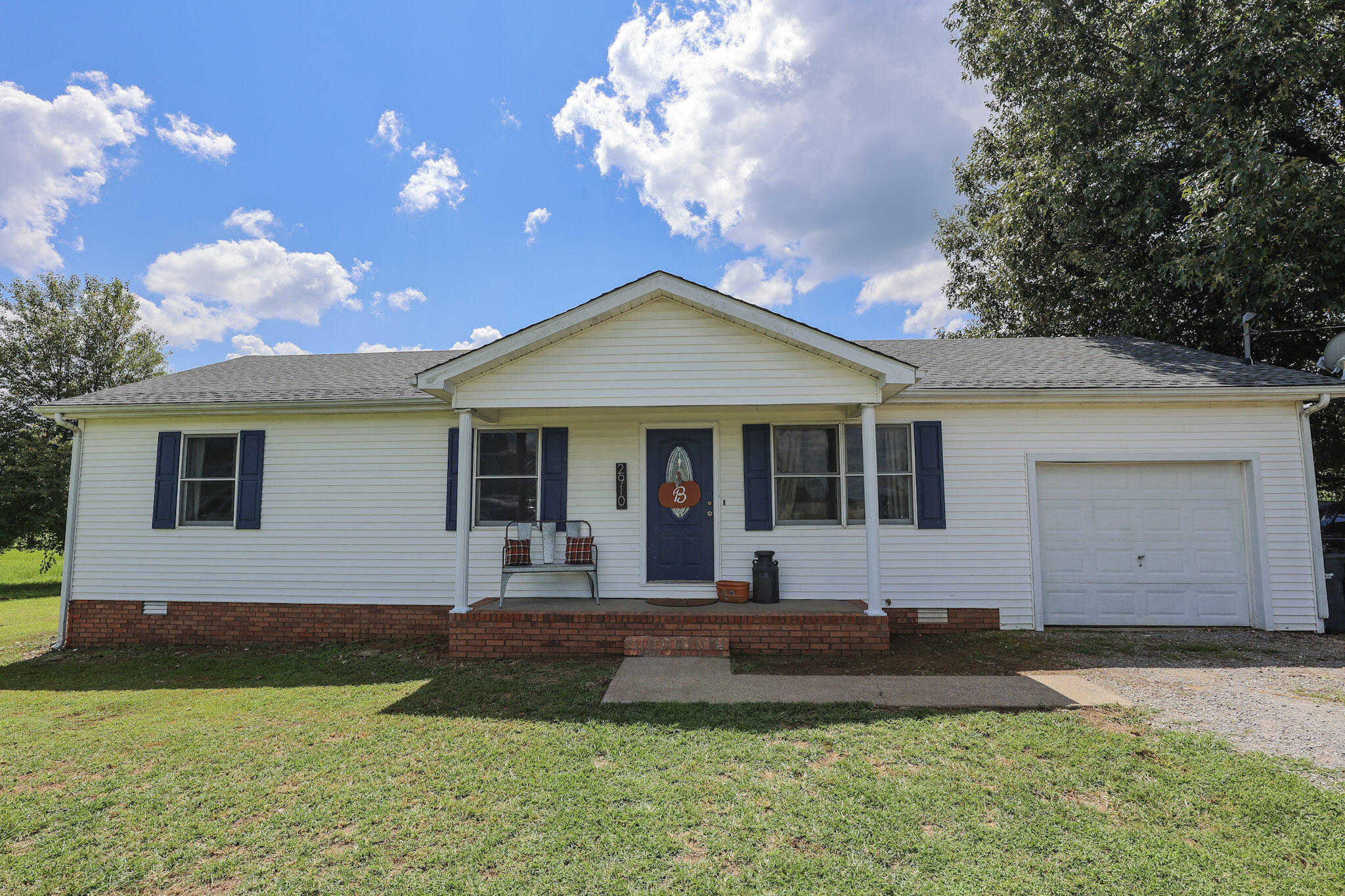 2910 Aubrey Drive Property Photo 1