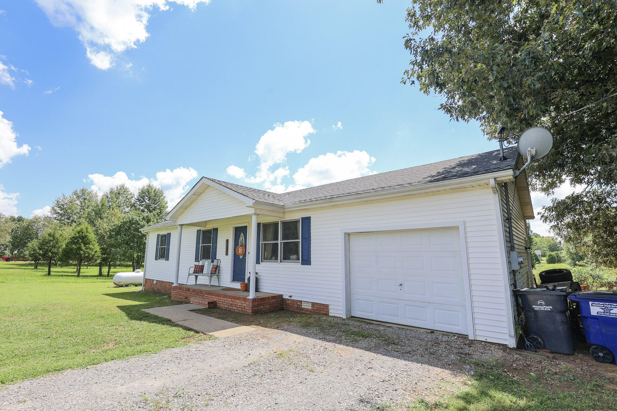 2910 Aubrey Drive Property Photo 4