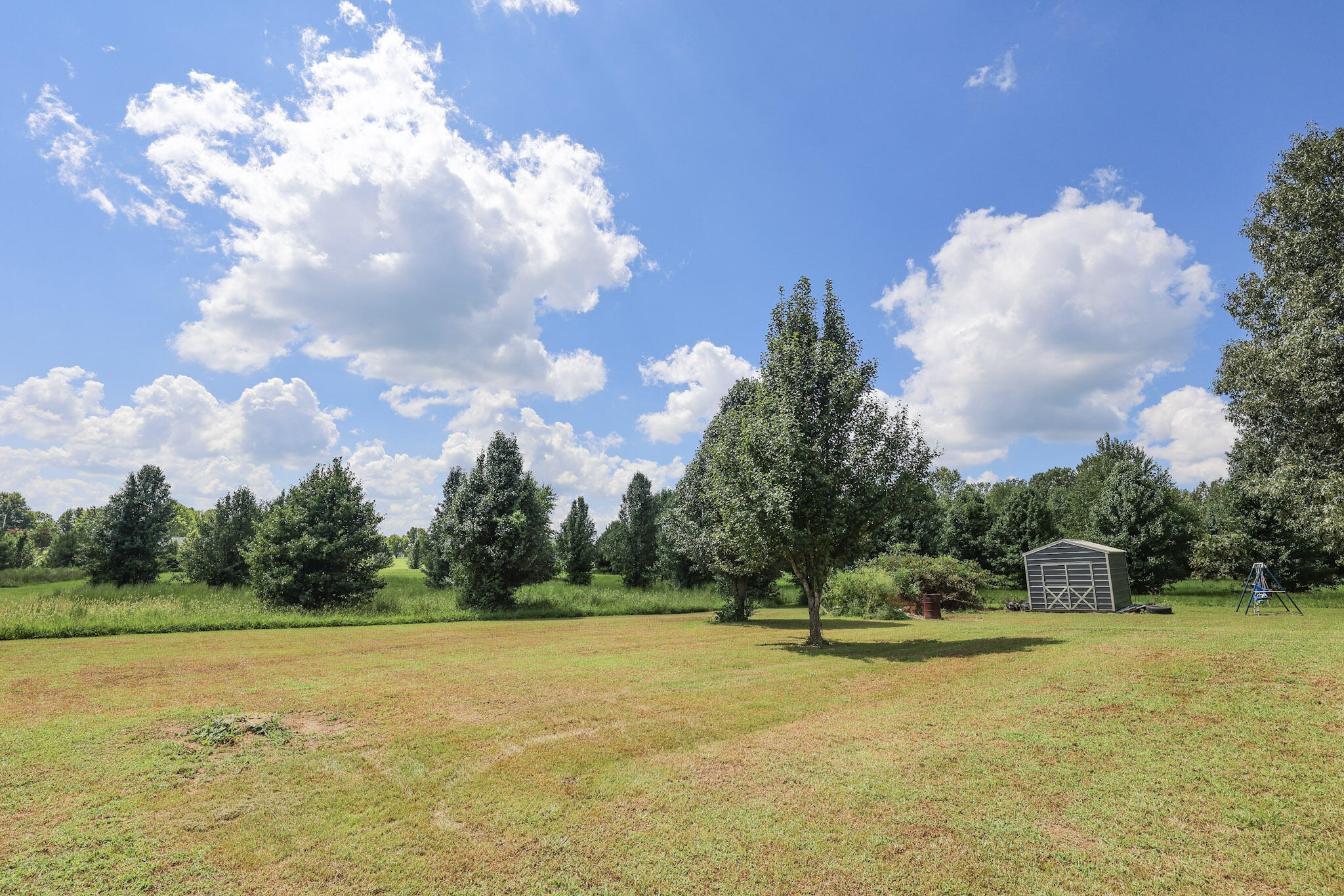 2910 Aubrey Drive Property Photo 6