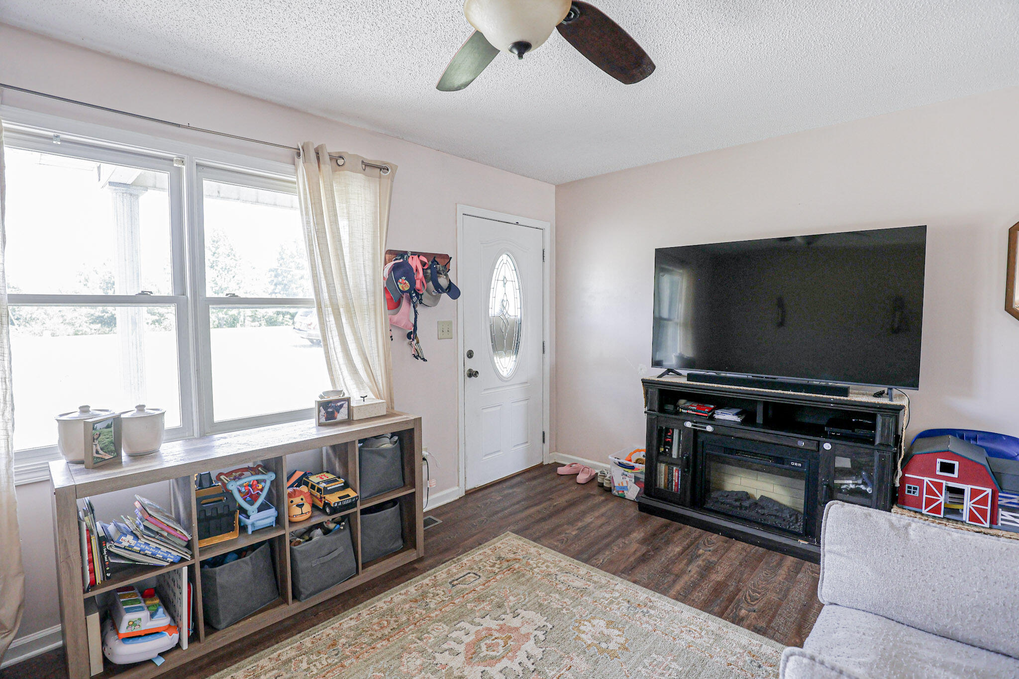 2910 Aubrey Drive Property Photo 10