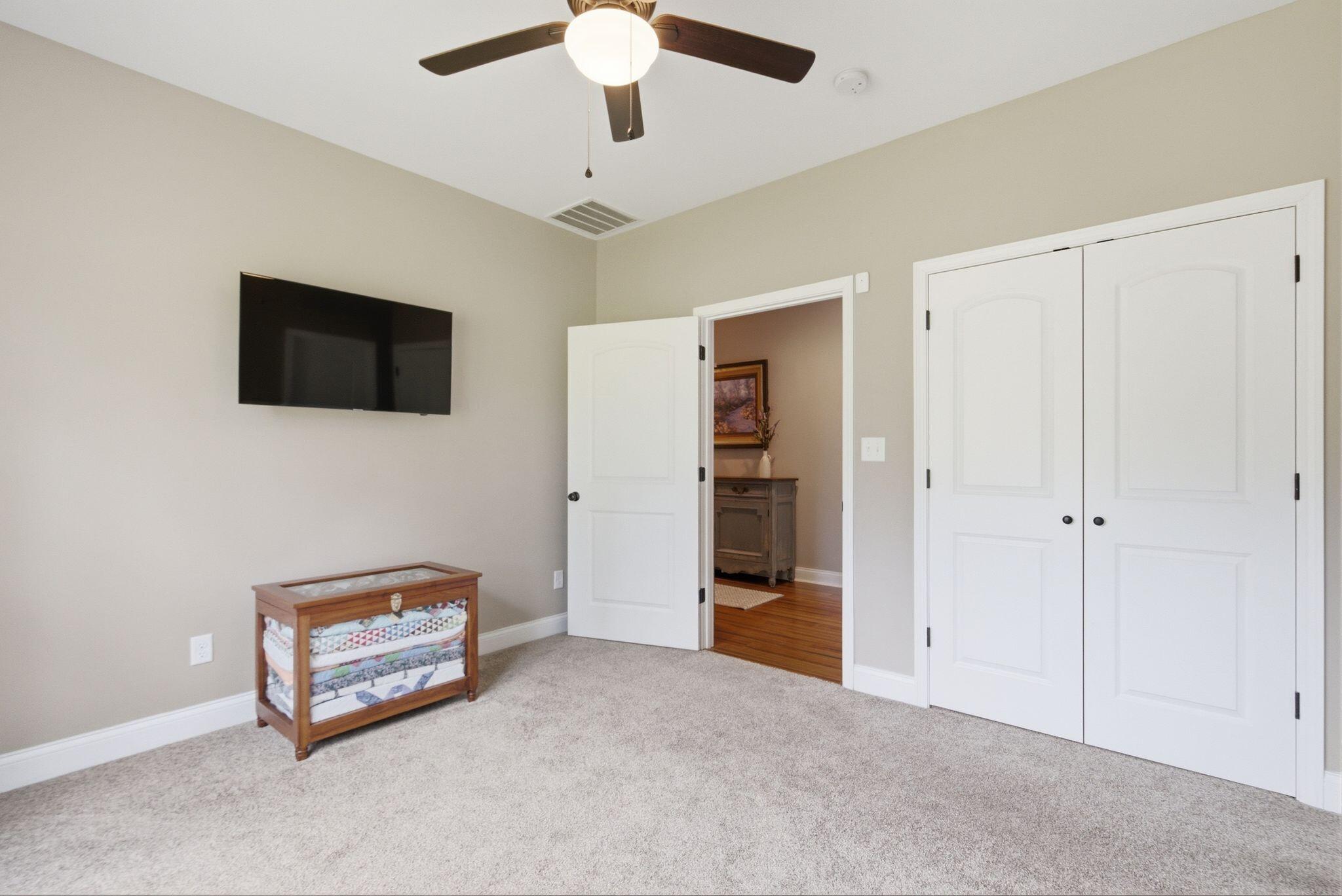 119 Walnut Creek Drive Property Photo 39