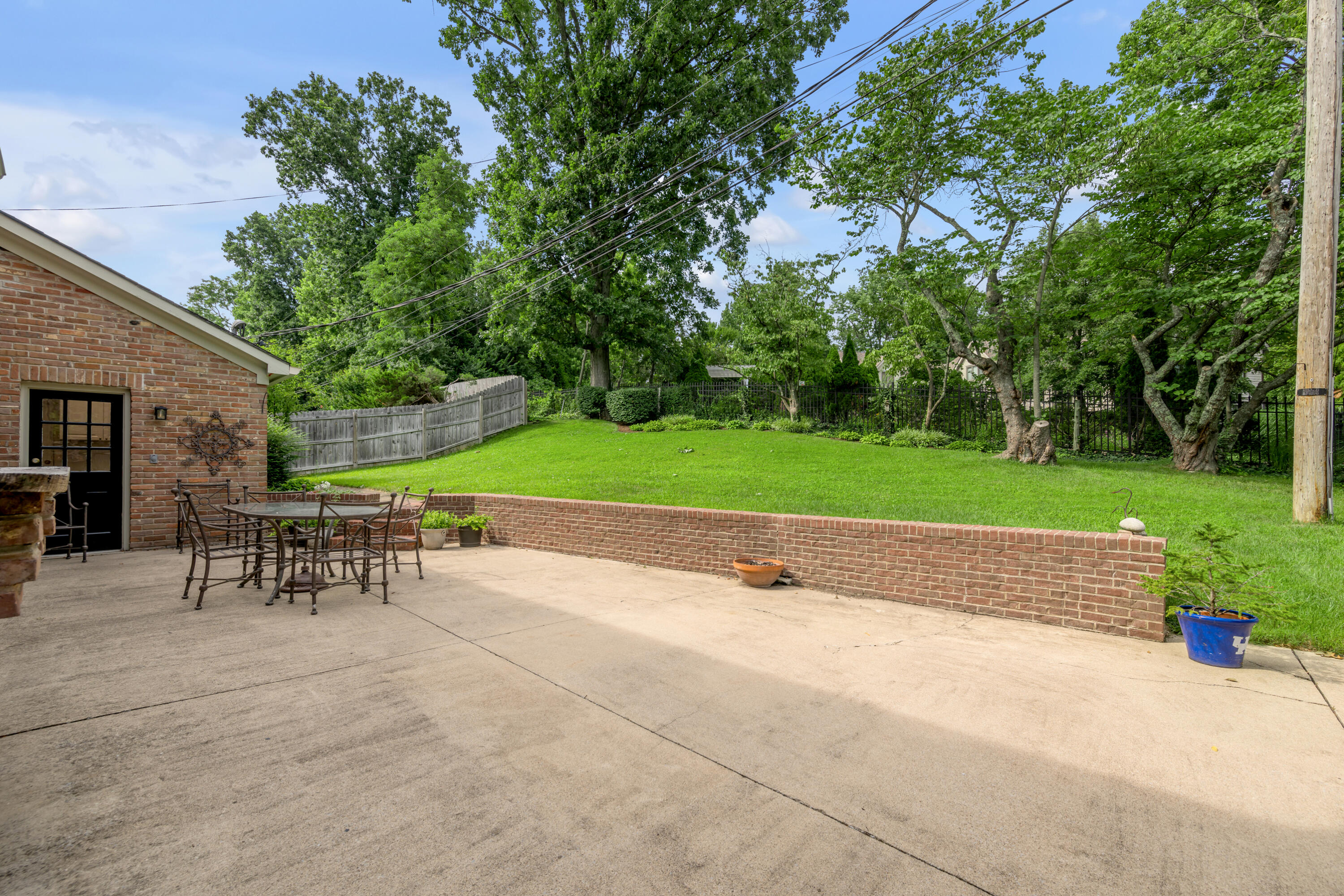 3405 Heritage Place Property Photo 4