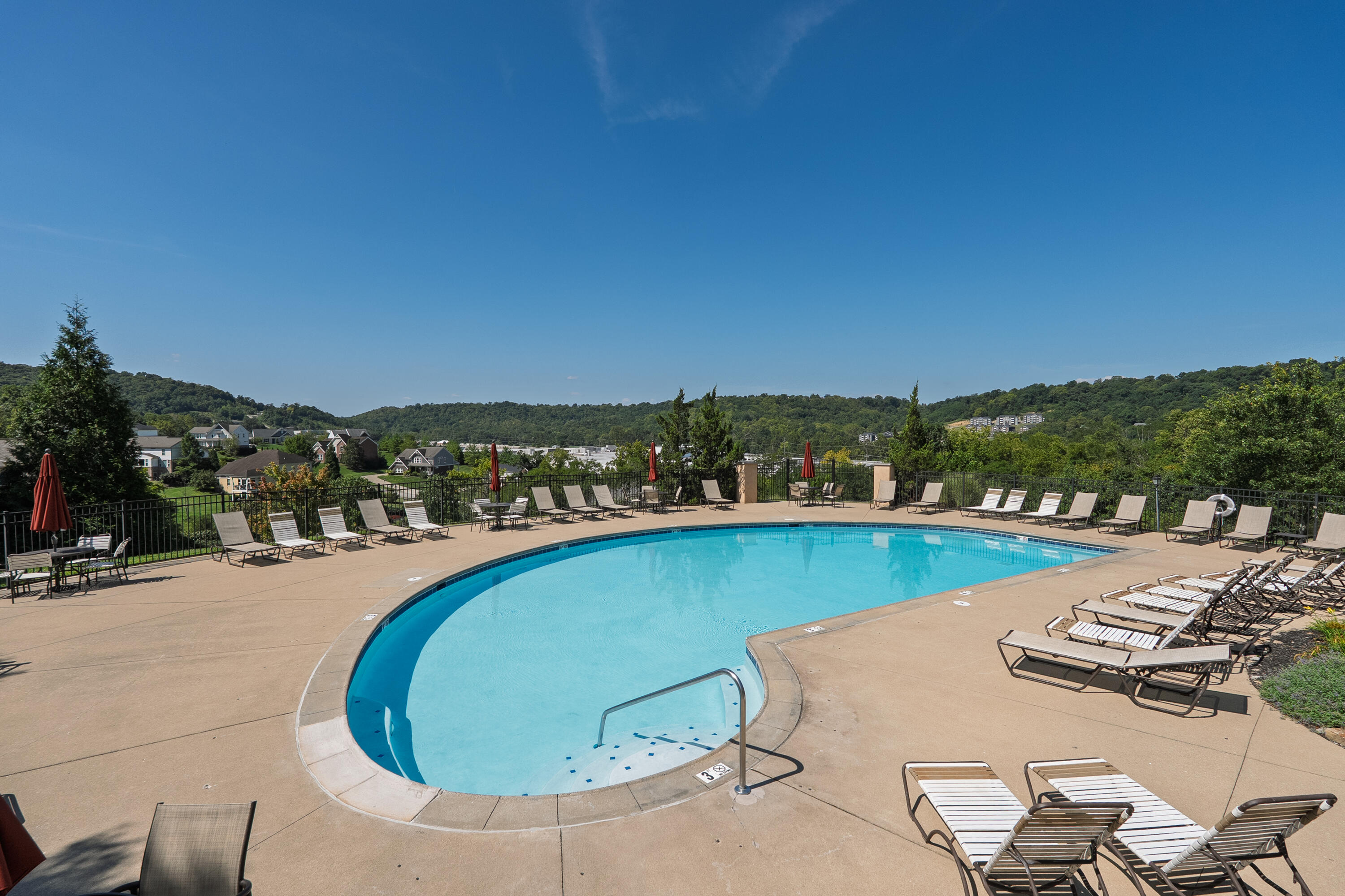 2229 Rolling Hills Drive Property Photo 23