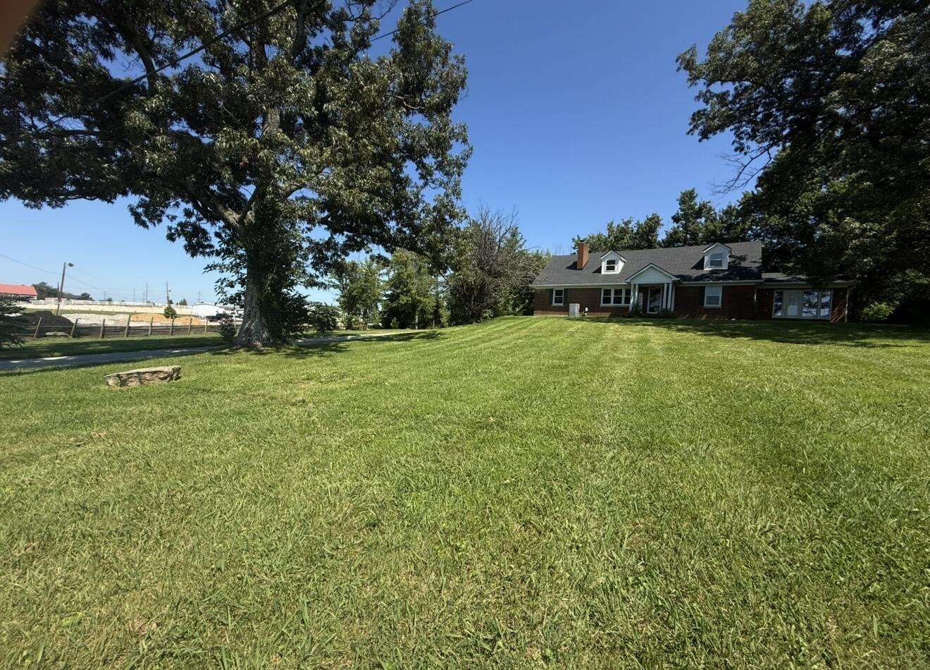 2399 Irvine Road Property Photo 4