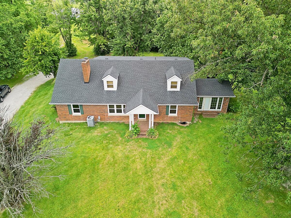 2399 Irvine Road Property Photo 8