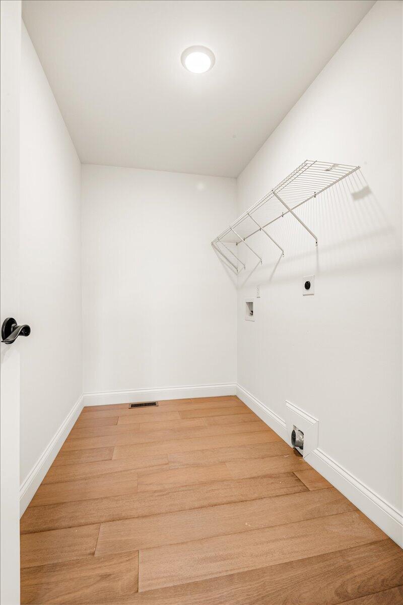 451 Madison Circle Property Photo 27