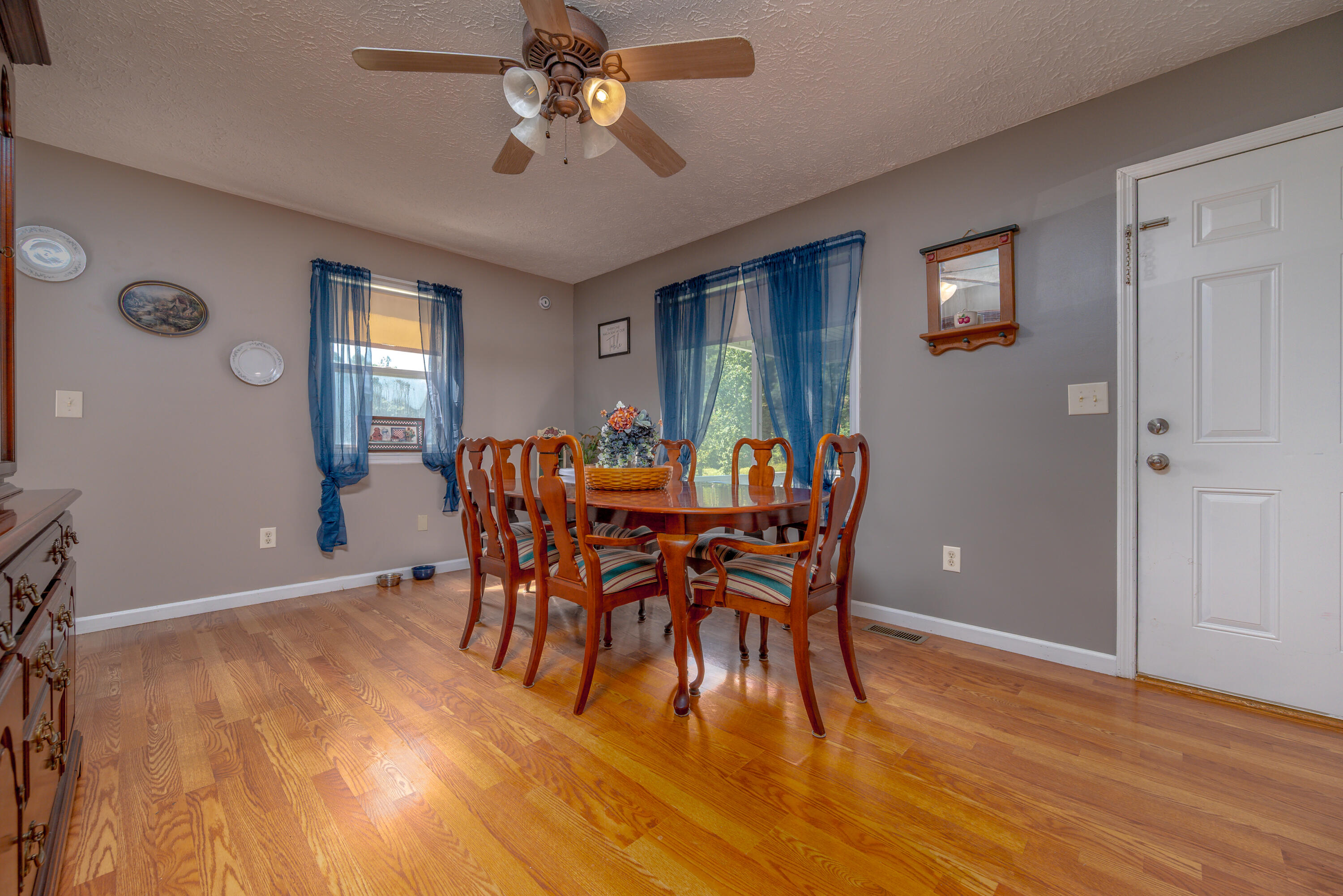 5711 Grahn Road Property Photo 13