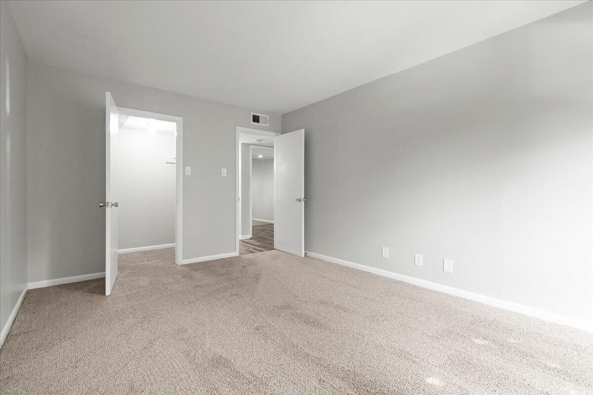 750 Shaker Drive 423 Property Photo 10
