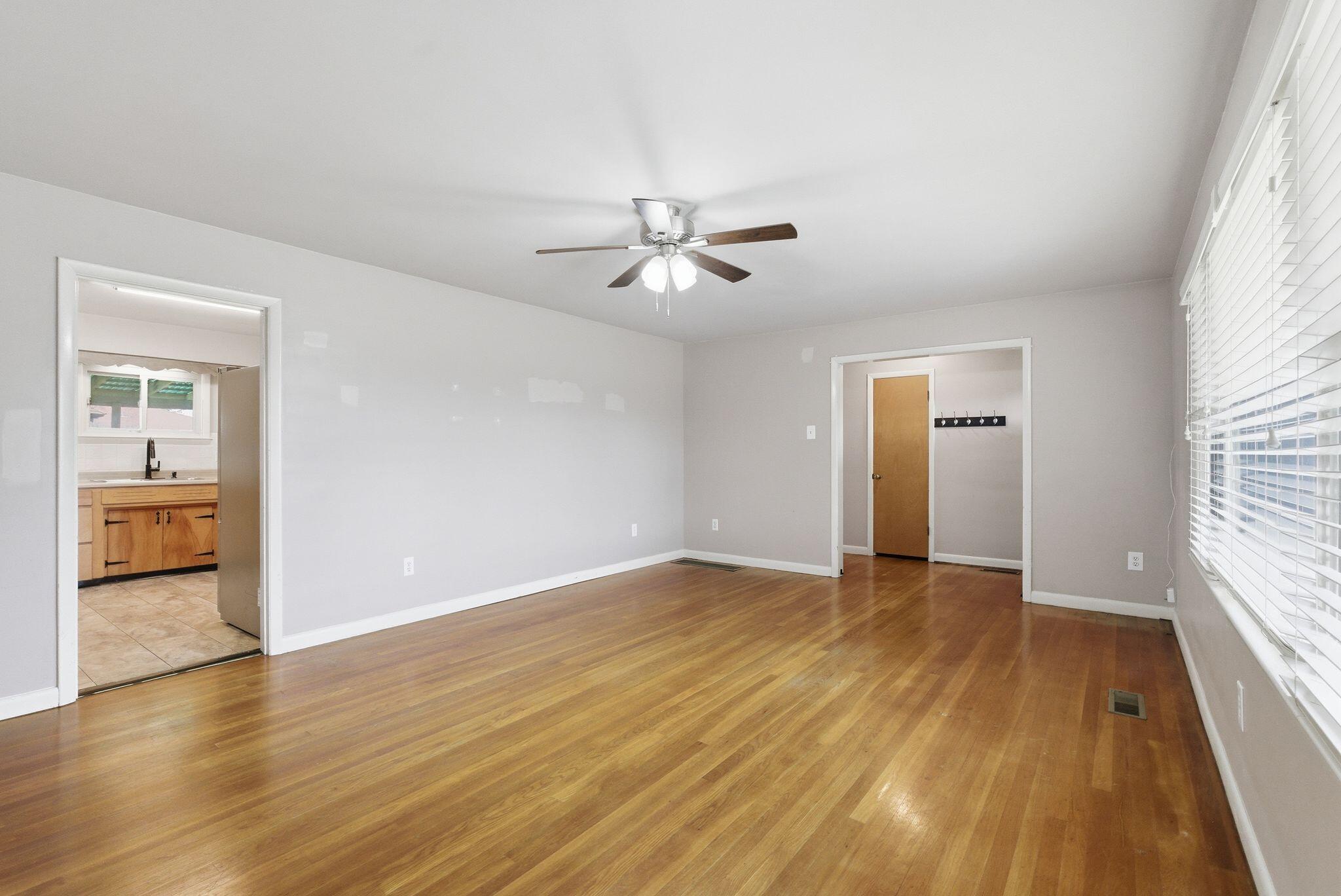 54 Locust Drive Property Photo 6