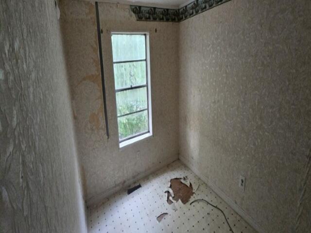 183 Highway 160 Property Photo 7