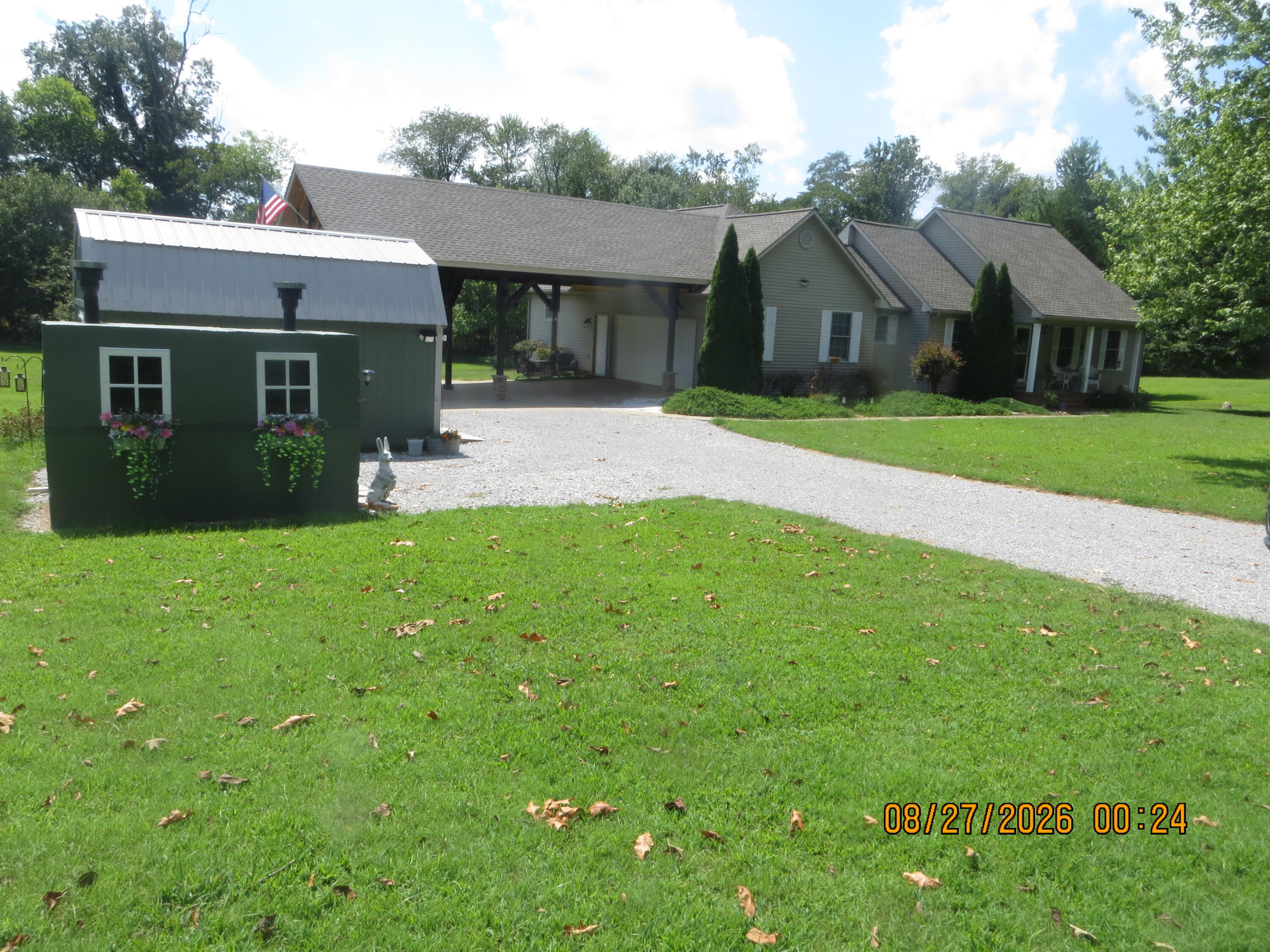 600 E Blanks Road Property Photo 9