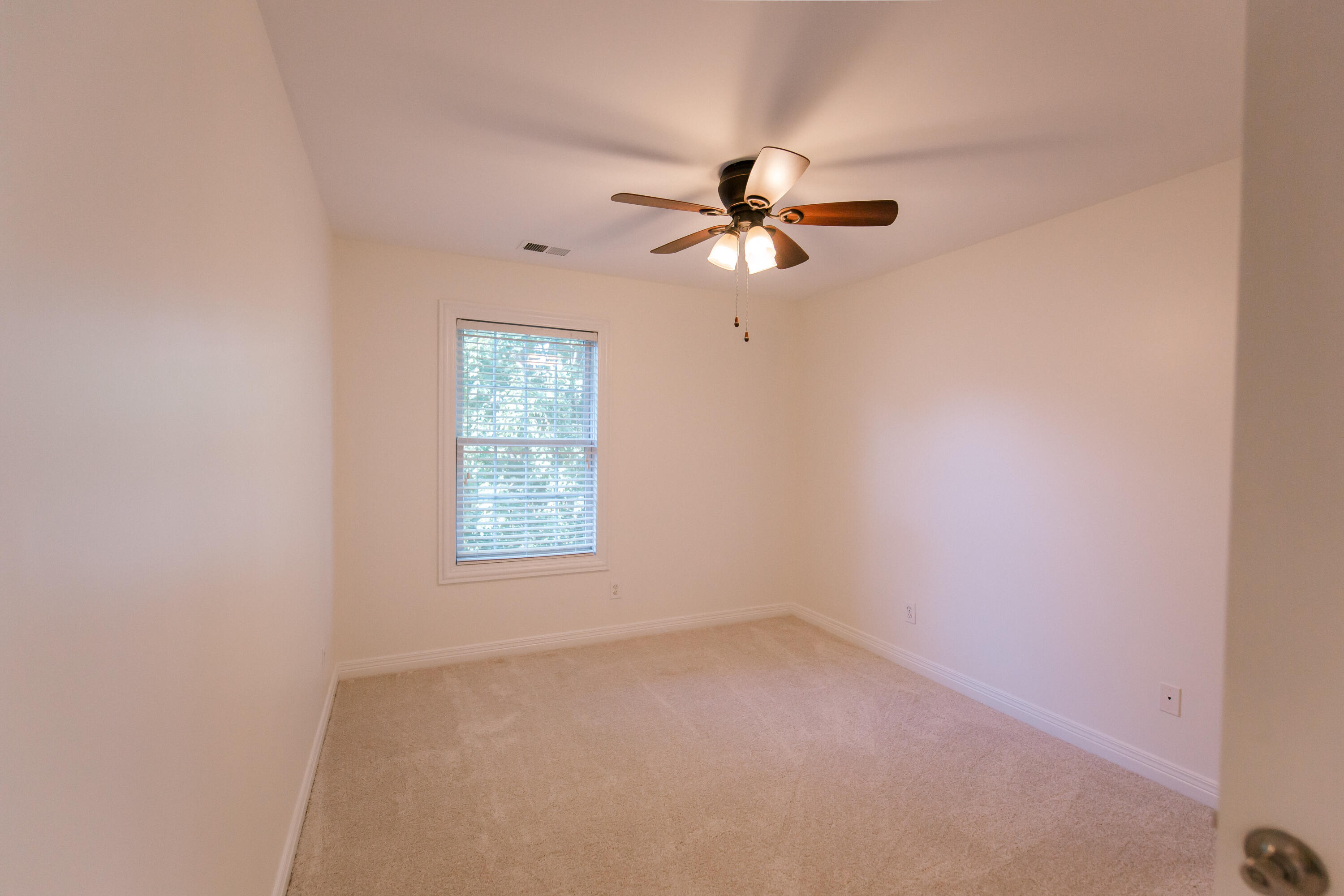 1273 Litchfield Lane Property Photo 45