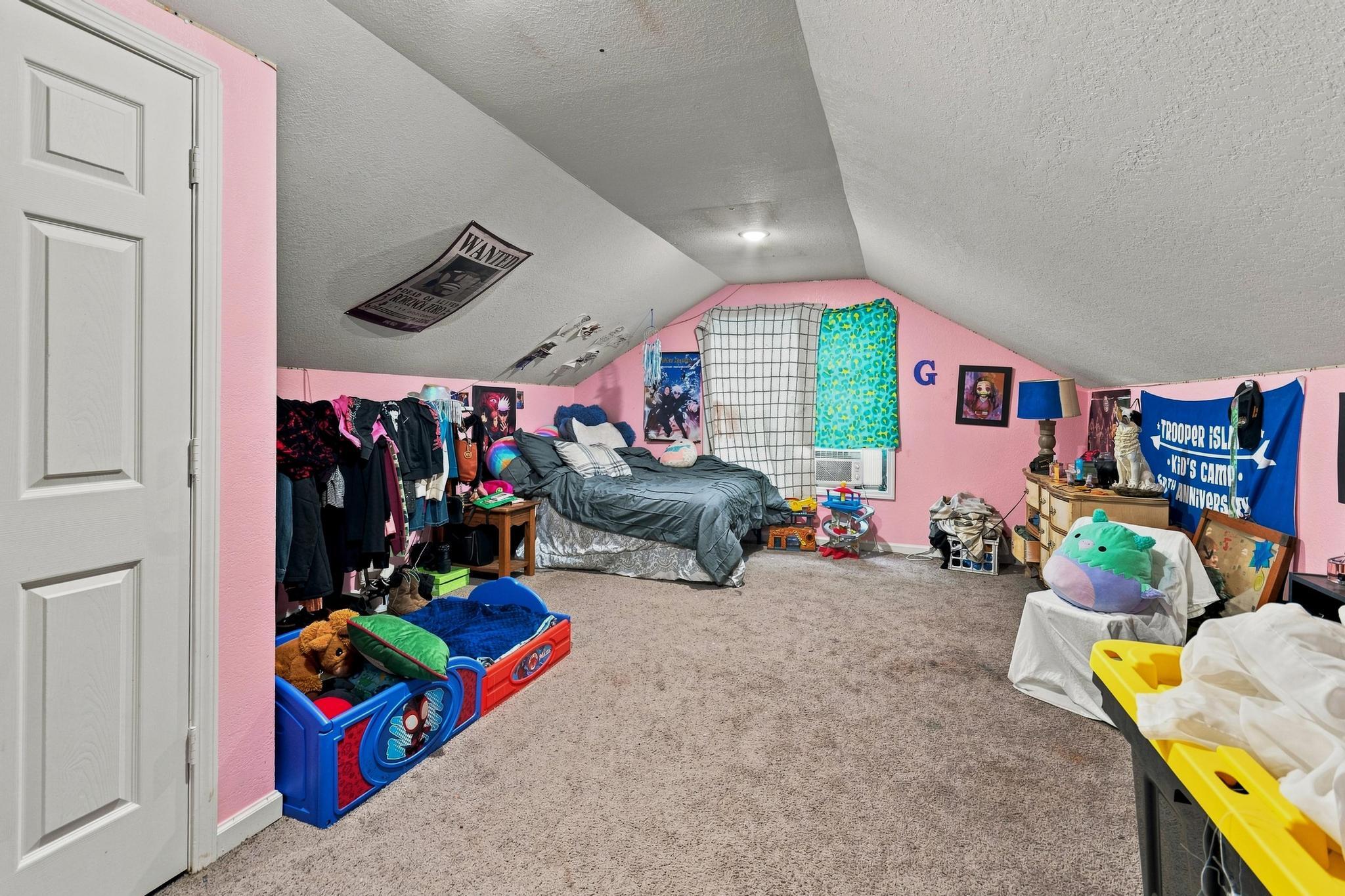 263 Apostle Paul Loop Property Photo 12