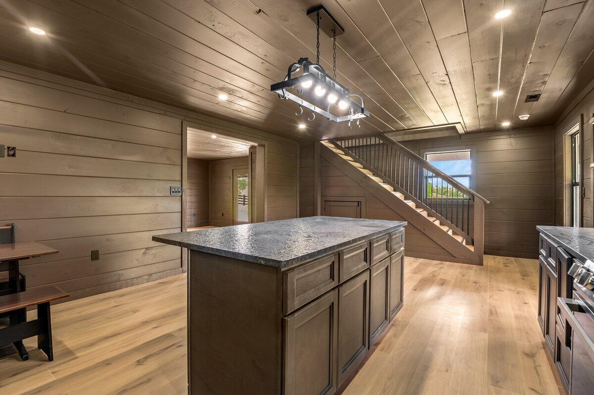 2311 Ky-3630 Property Photo 17