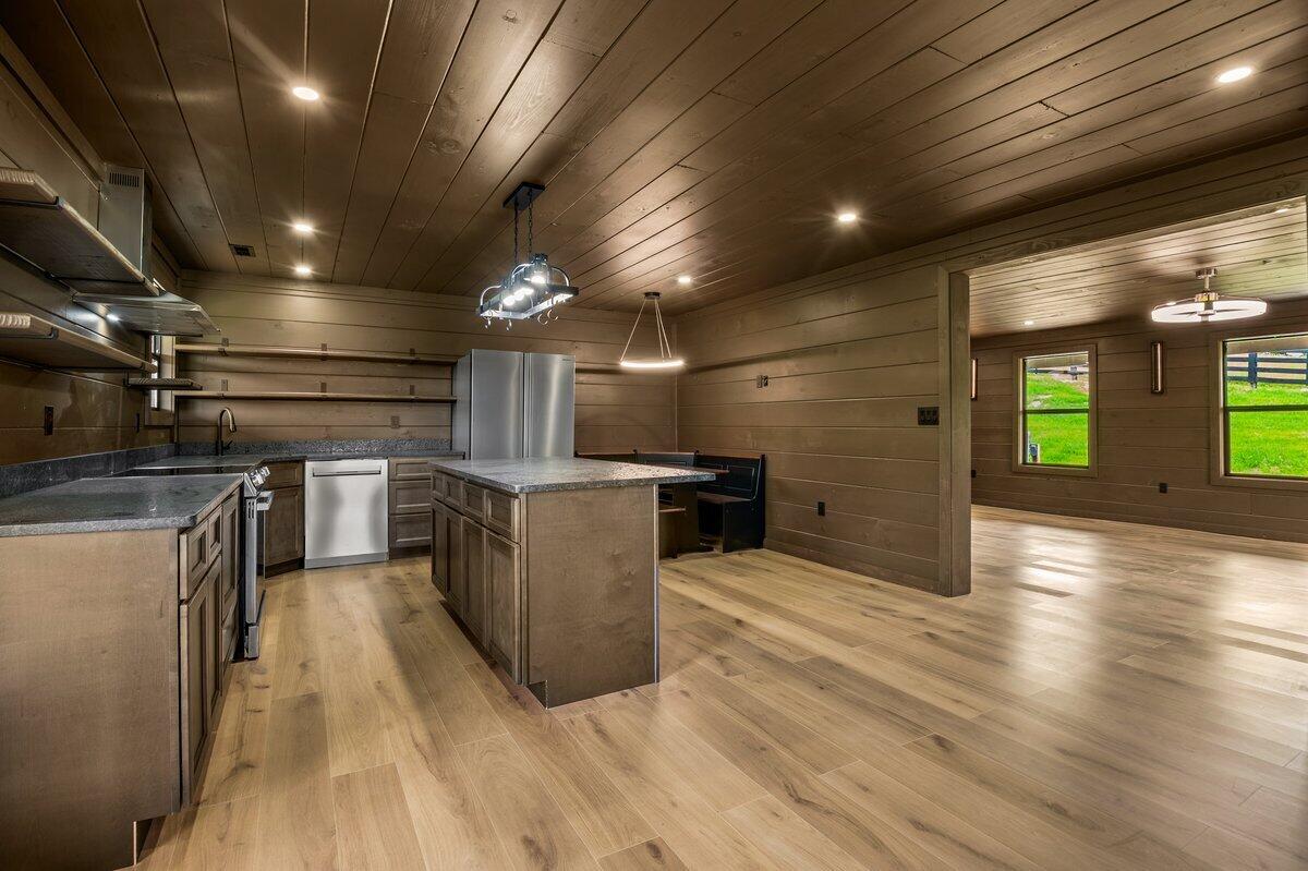 2311 Ky-3630 Property Photo 19