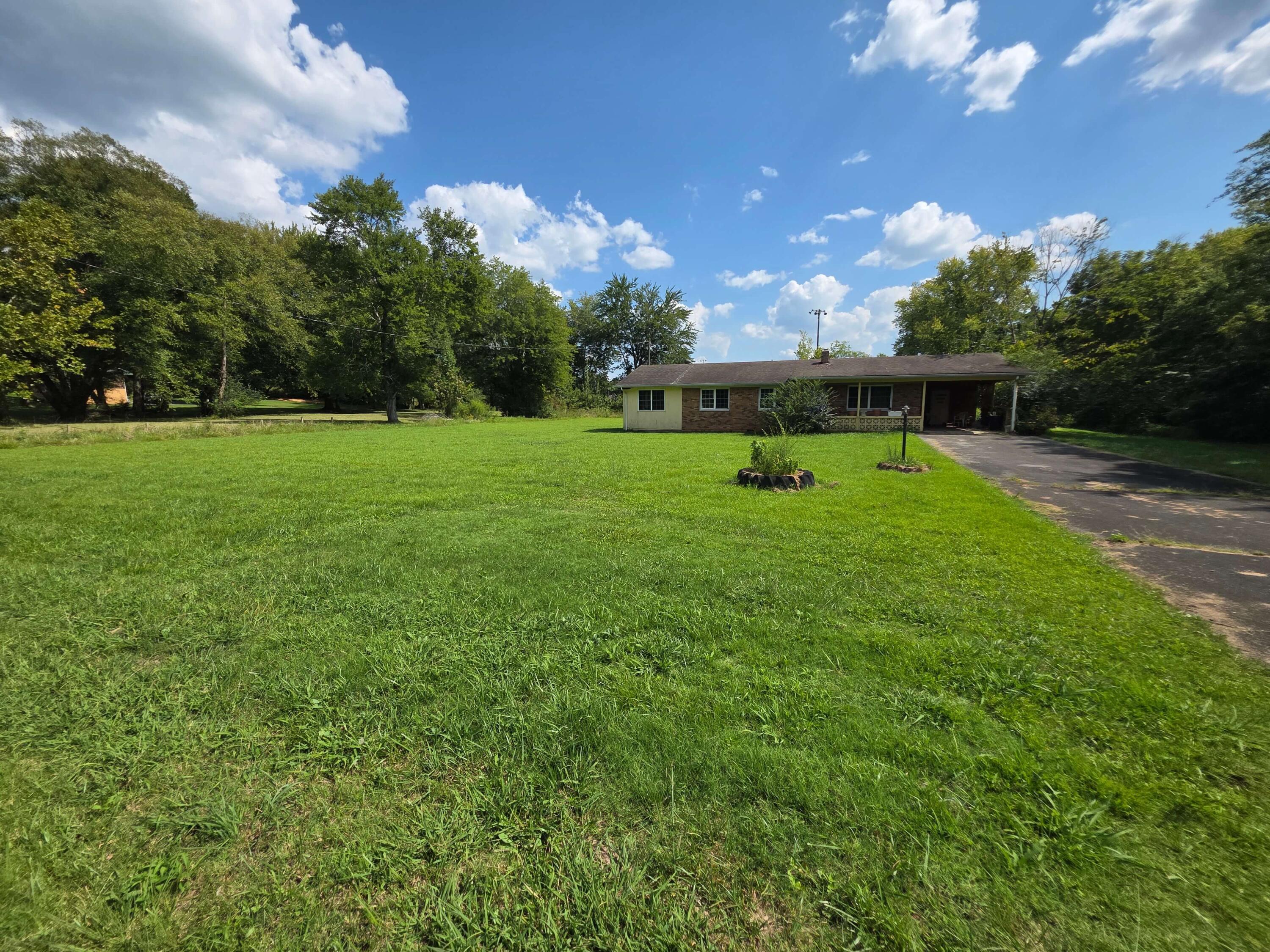 127 Clayton Road Property Photo 3