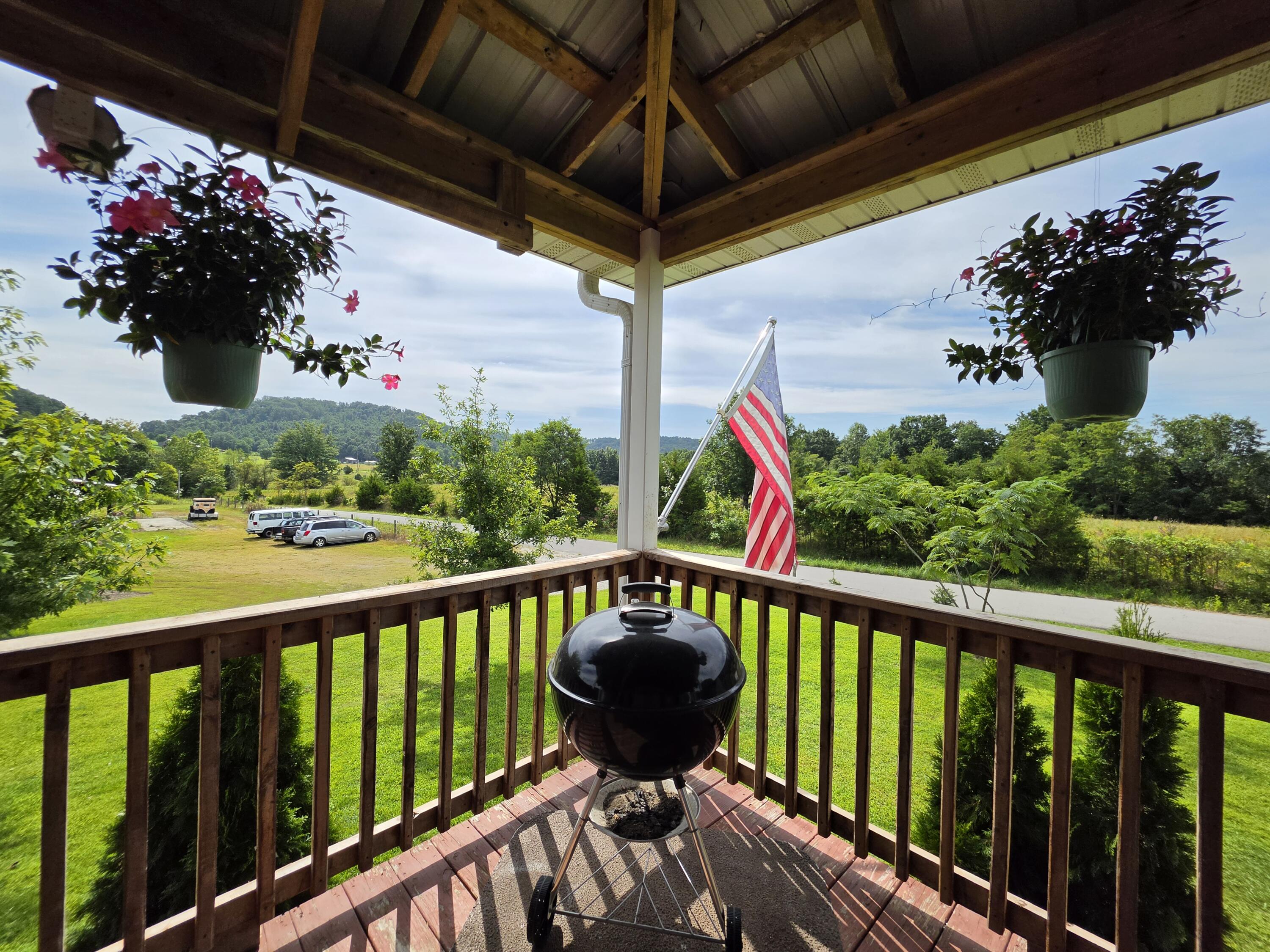1665 Parker Road Property Photo 4