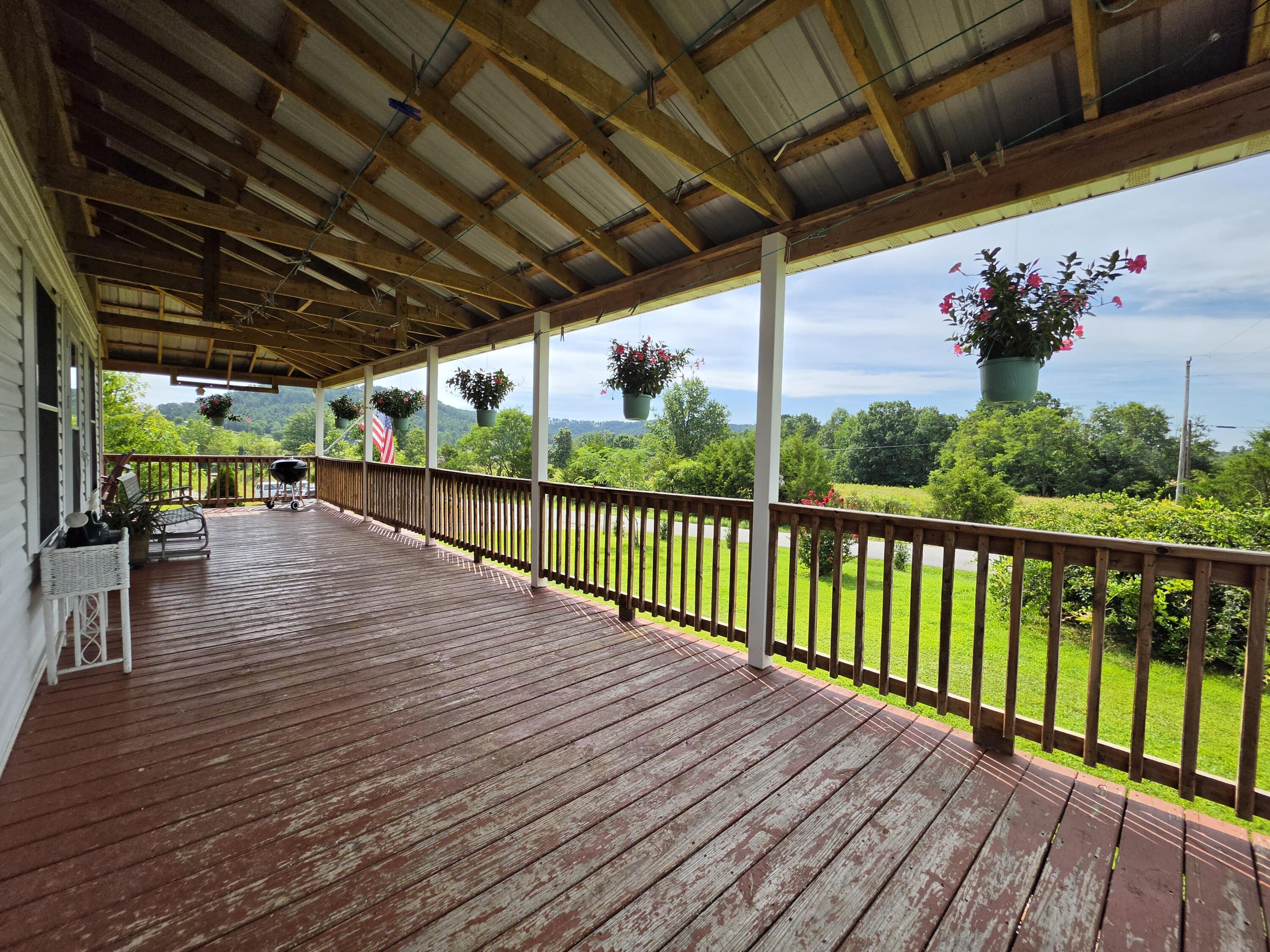 1665 Parker Road Property Photo 7