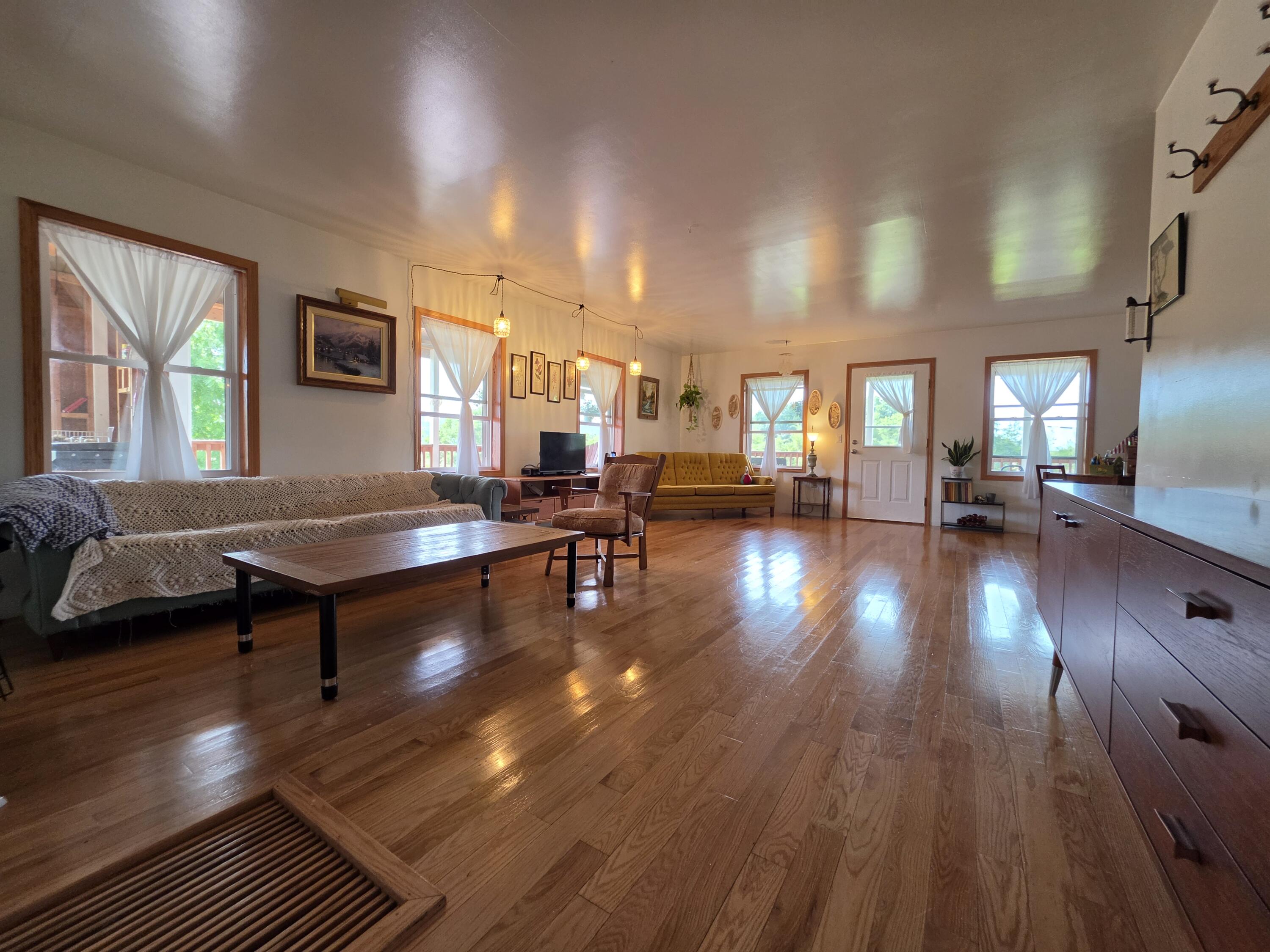1665 Parker Road Property Photo 10