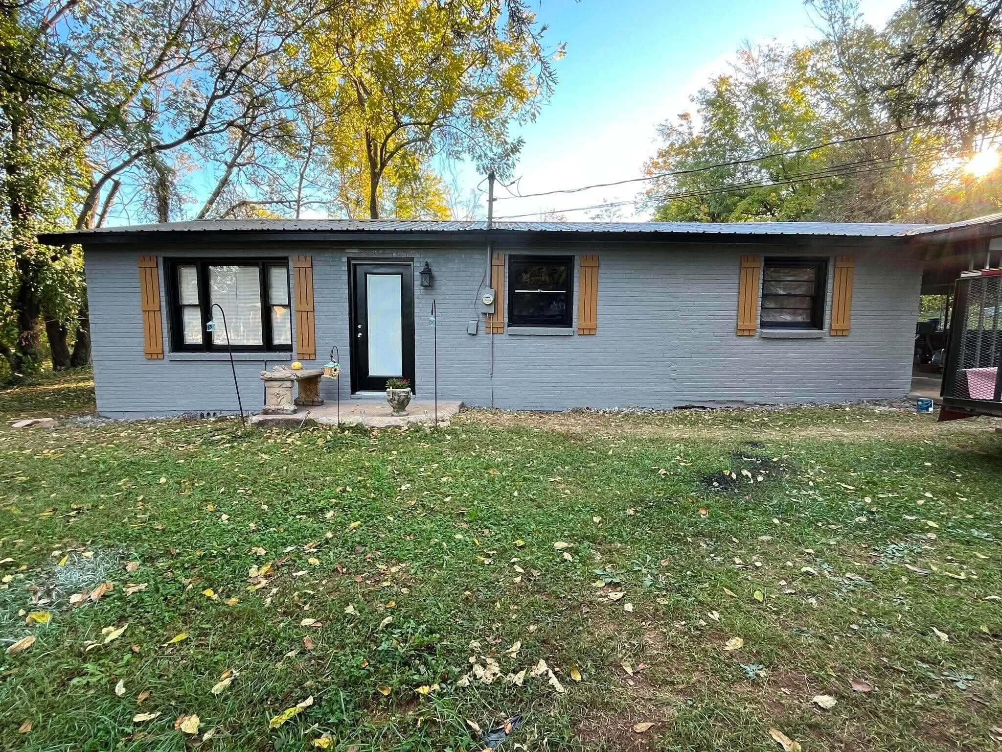 128 Carroll Street Property Photo 3