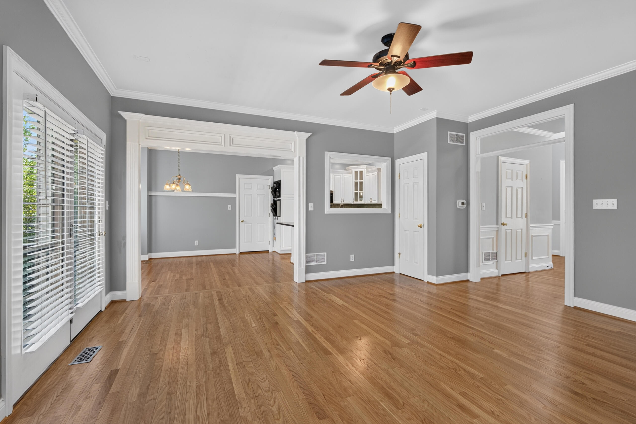 2213 Wilmington Lane Property Photo 13