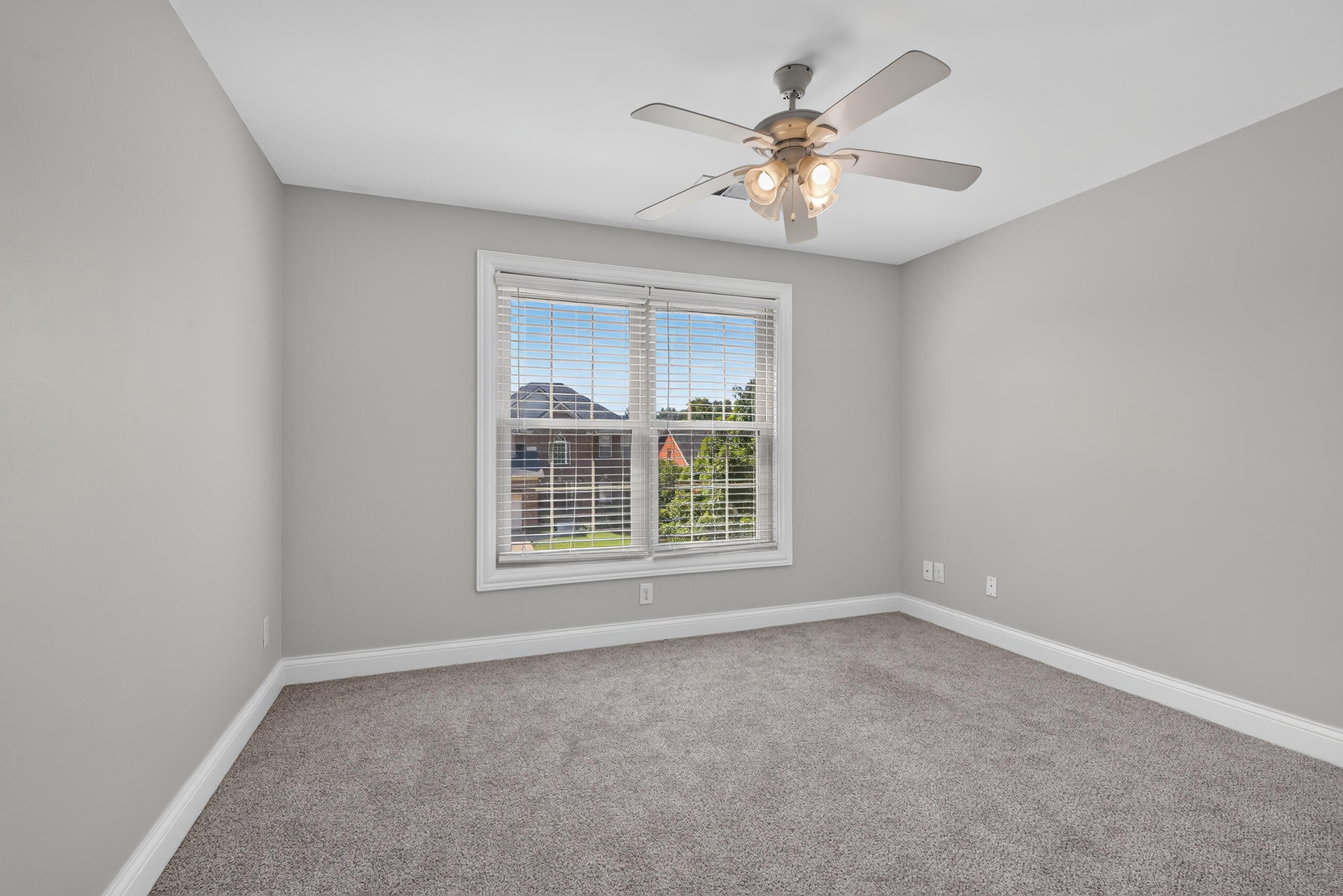 2213 Wilmington Lane Property Photo 33