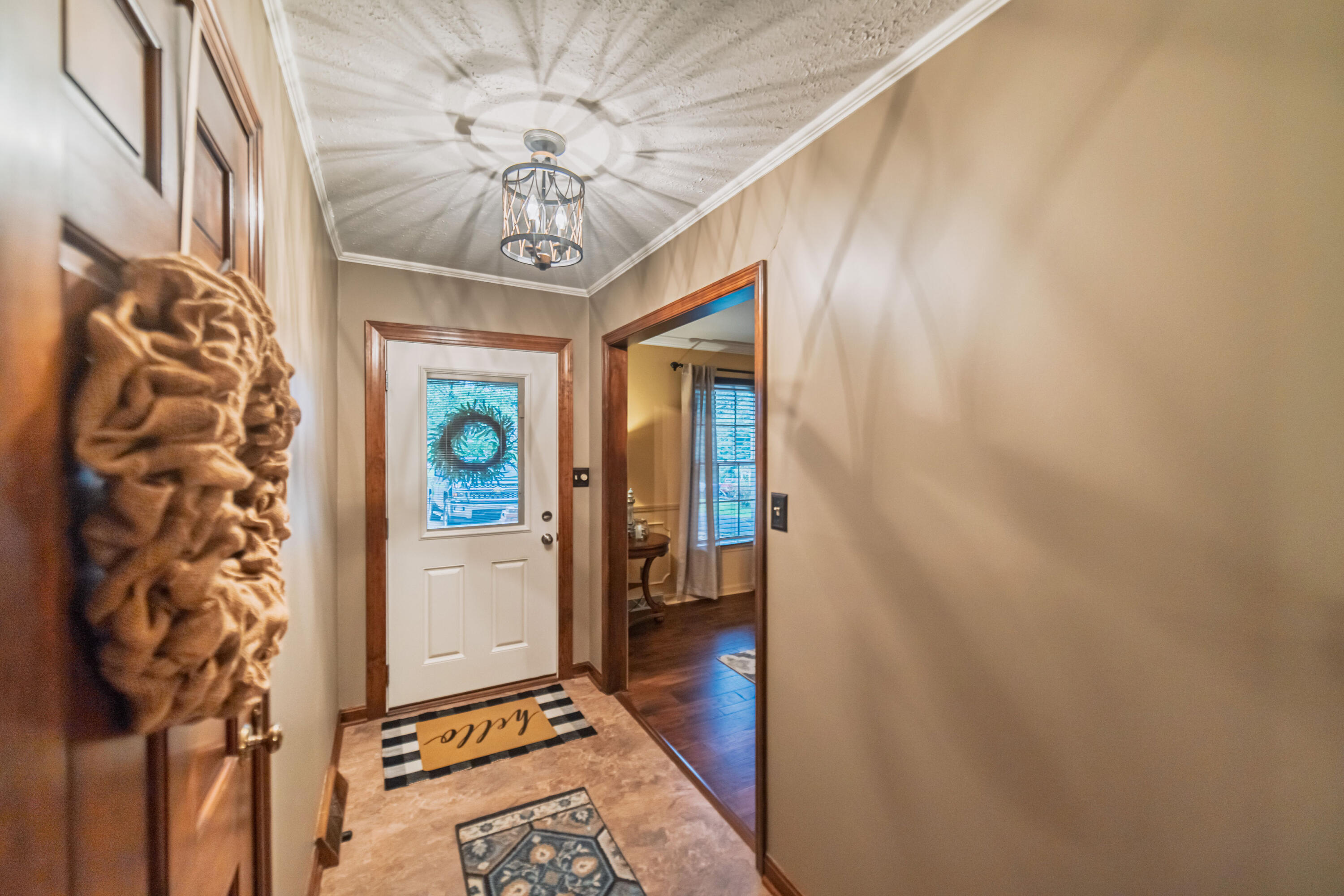 206 Circle Drive Property Photo 5