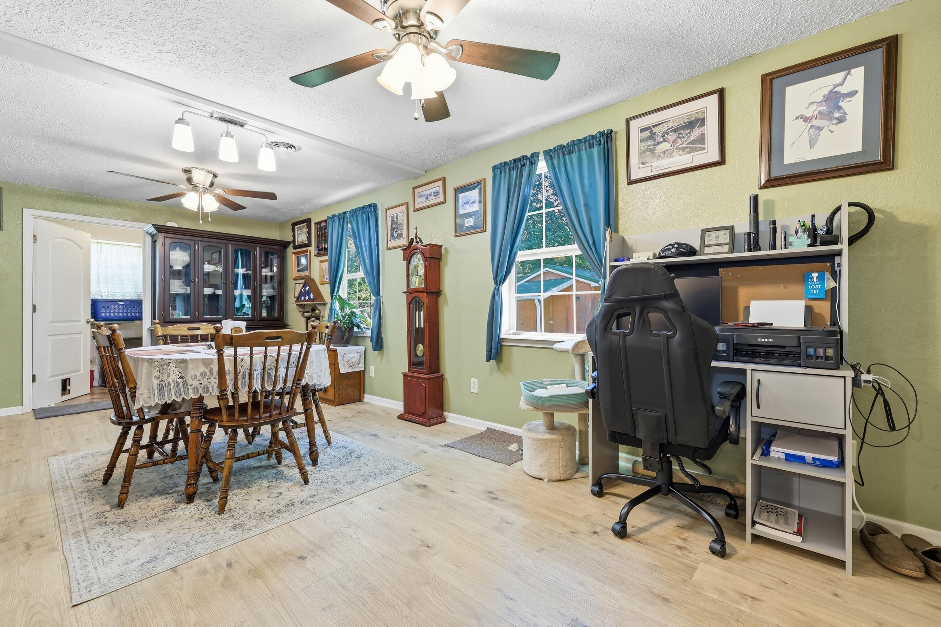 255 4th Street Property Photo 11