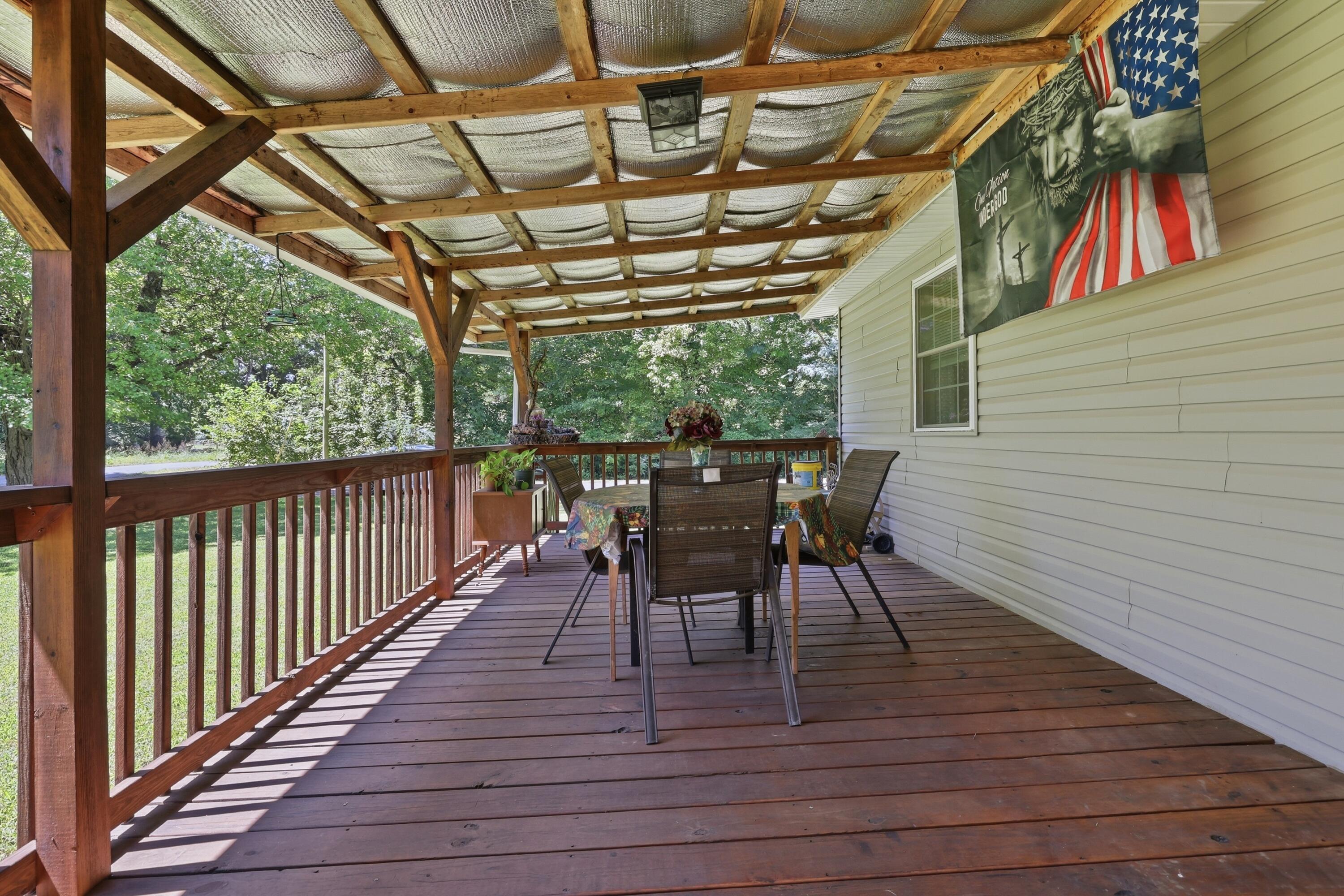 255 4th Street Property Photo 34