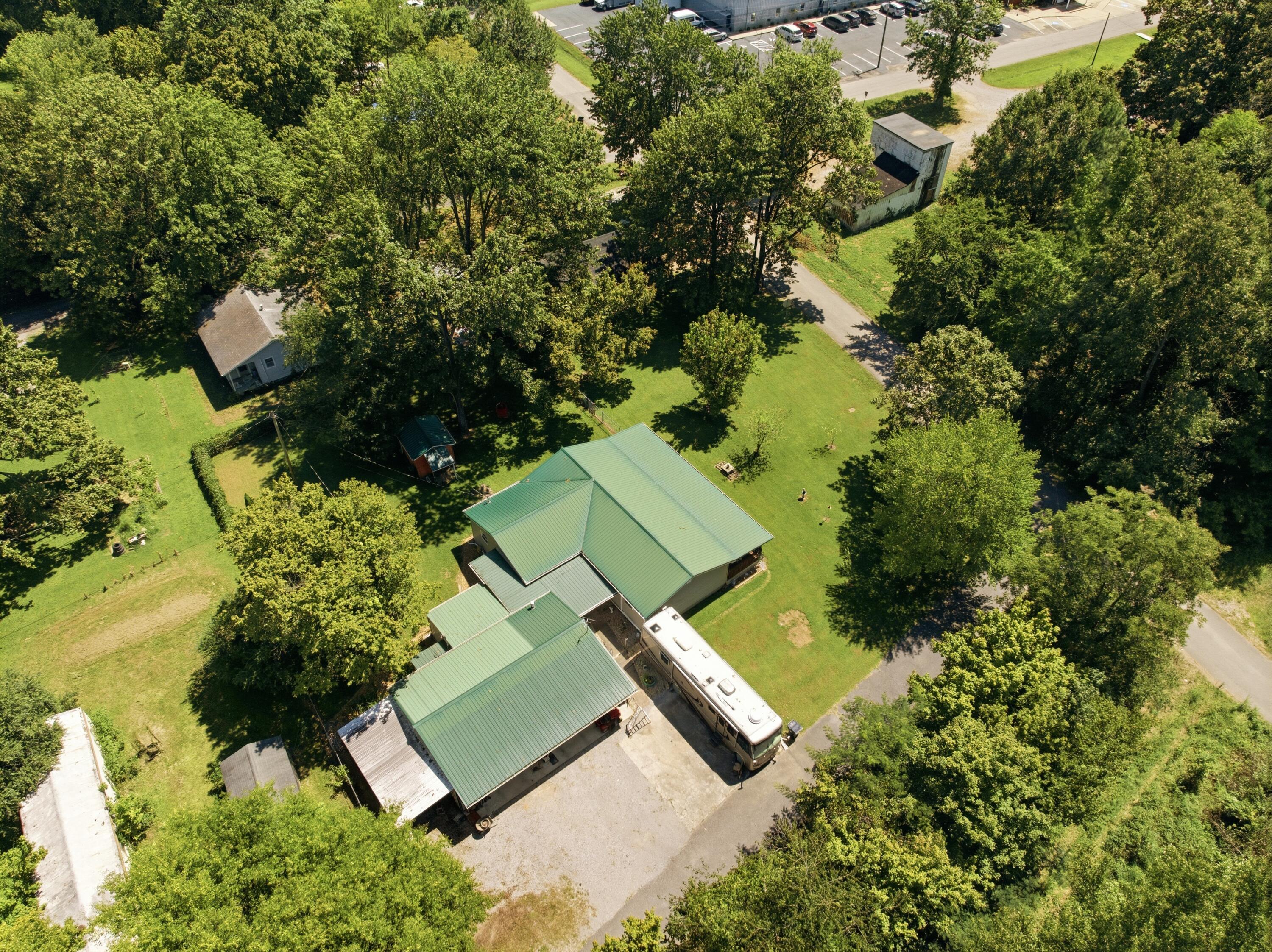 255 4th Street Property Photo 43