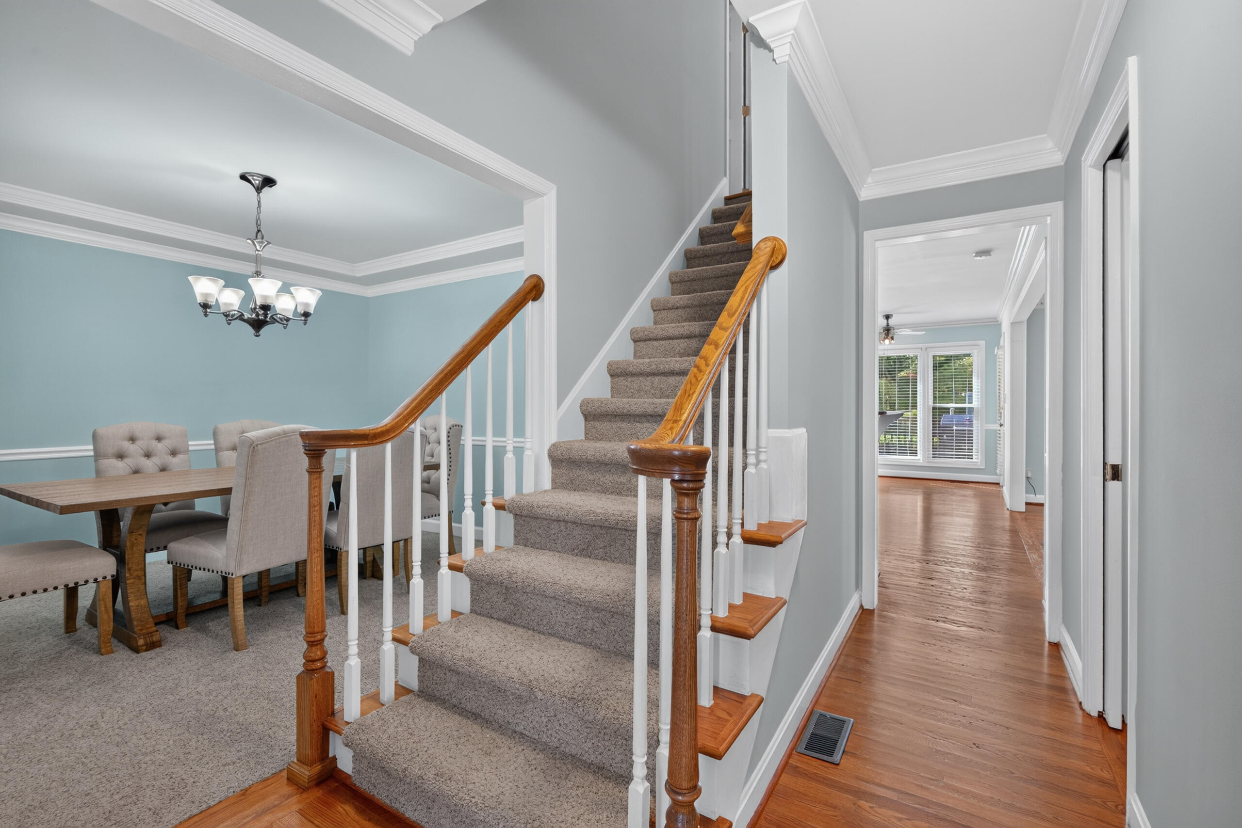 2216 Cascade Way Property Photo 5