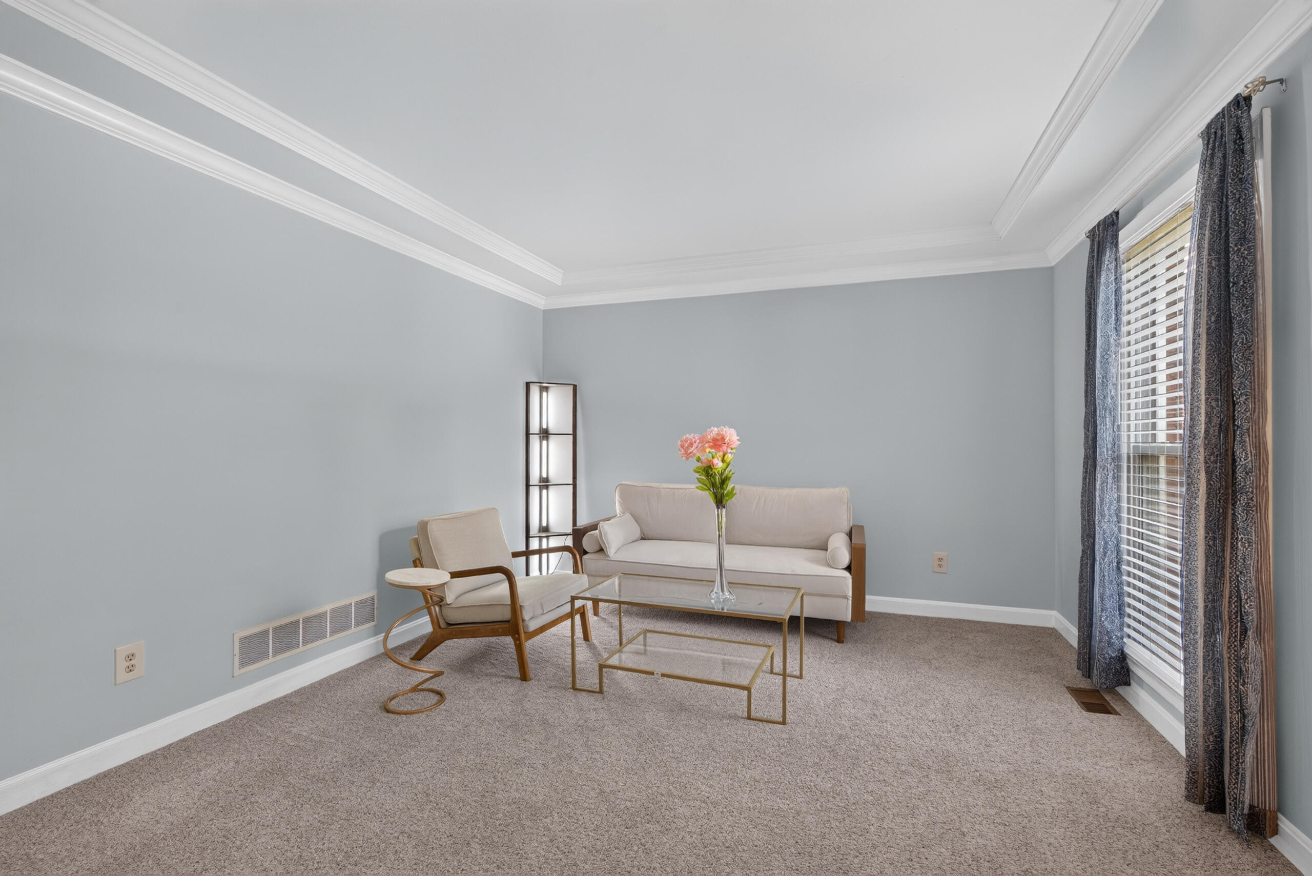 2216 Cascade Way Property Photo 6
