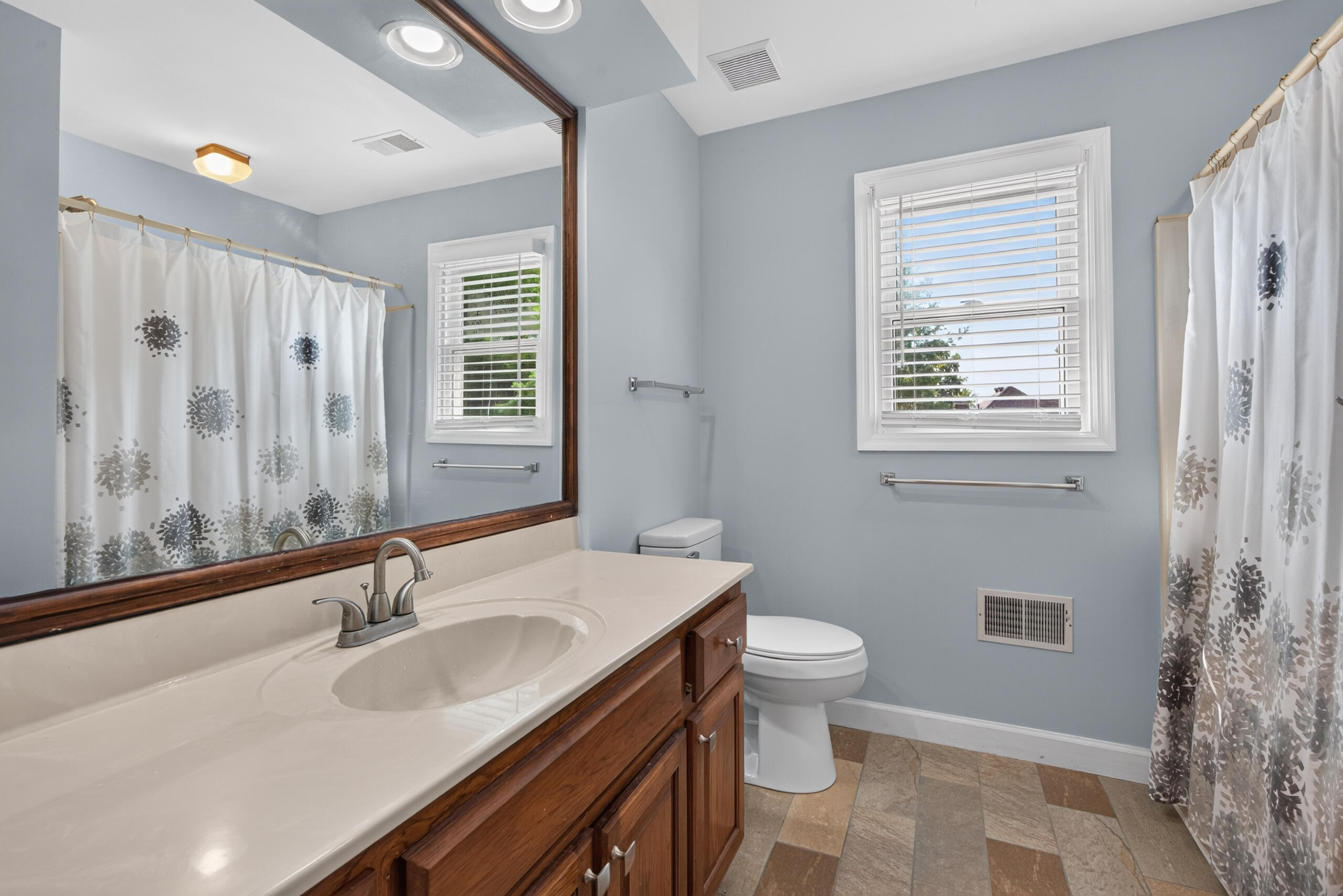 2216 Cascade Way Property Photo 33