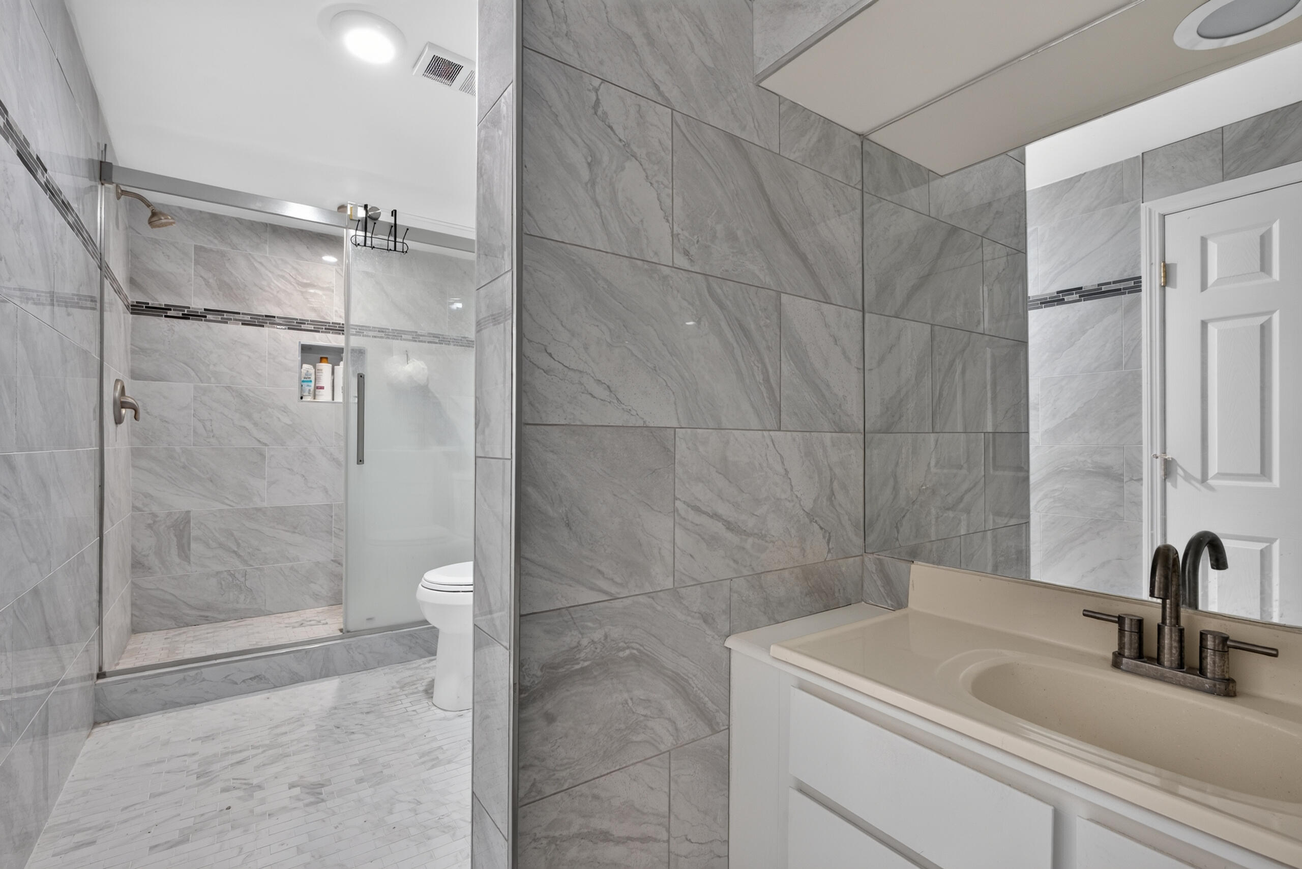 2216 Cascade Way Property Photo 41