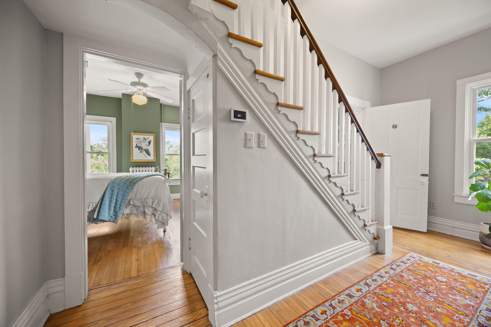 221 Somerset Street Property Photo 22