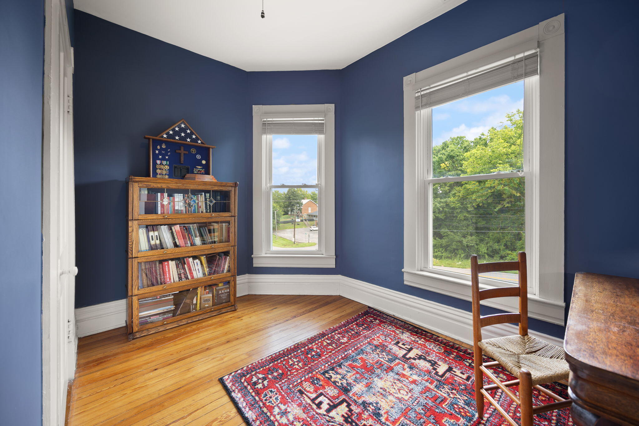 221 Somerset Street Property Photo 34