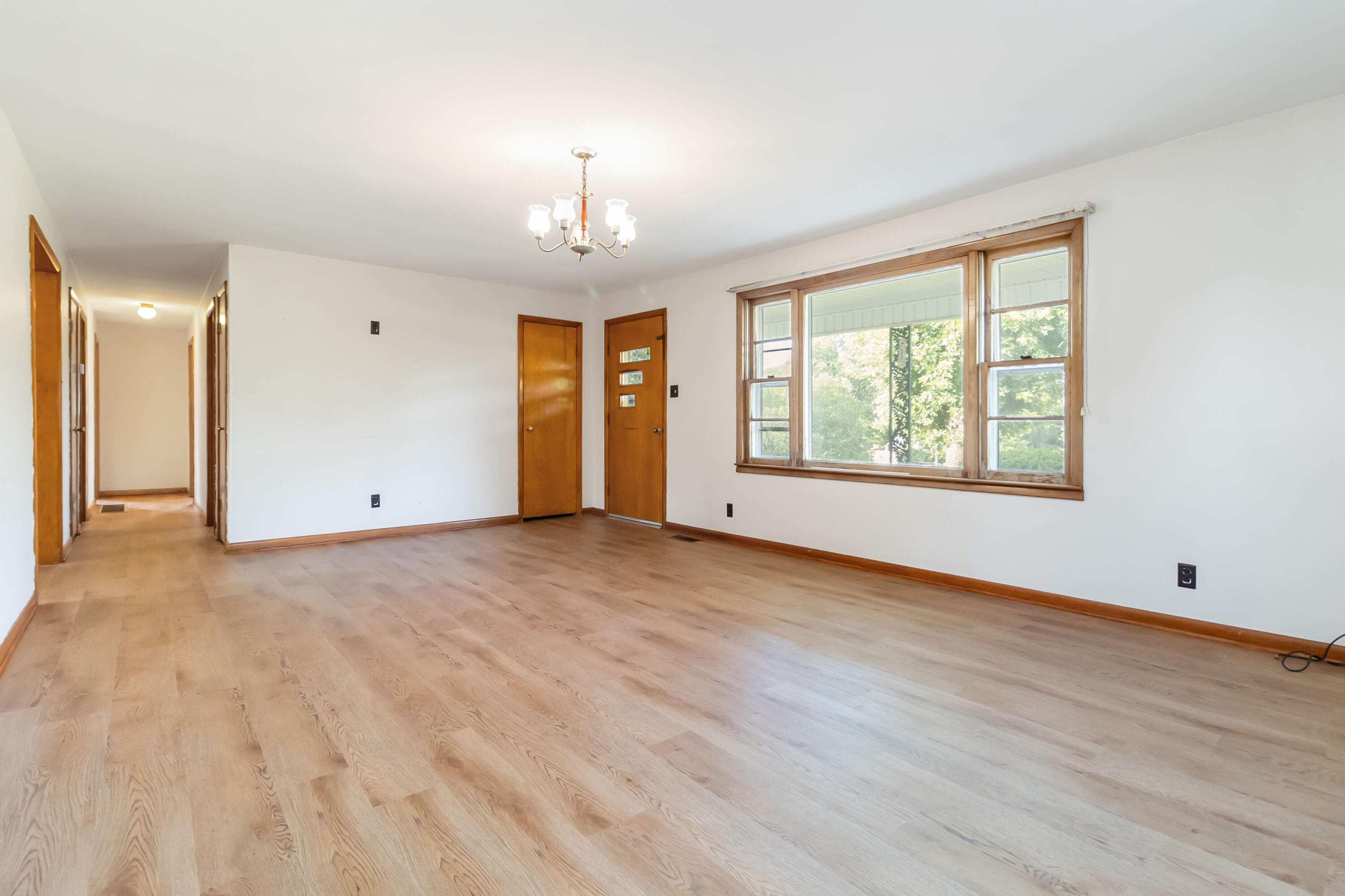 300 Eckstein Street Property Photo 10