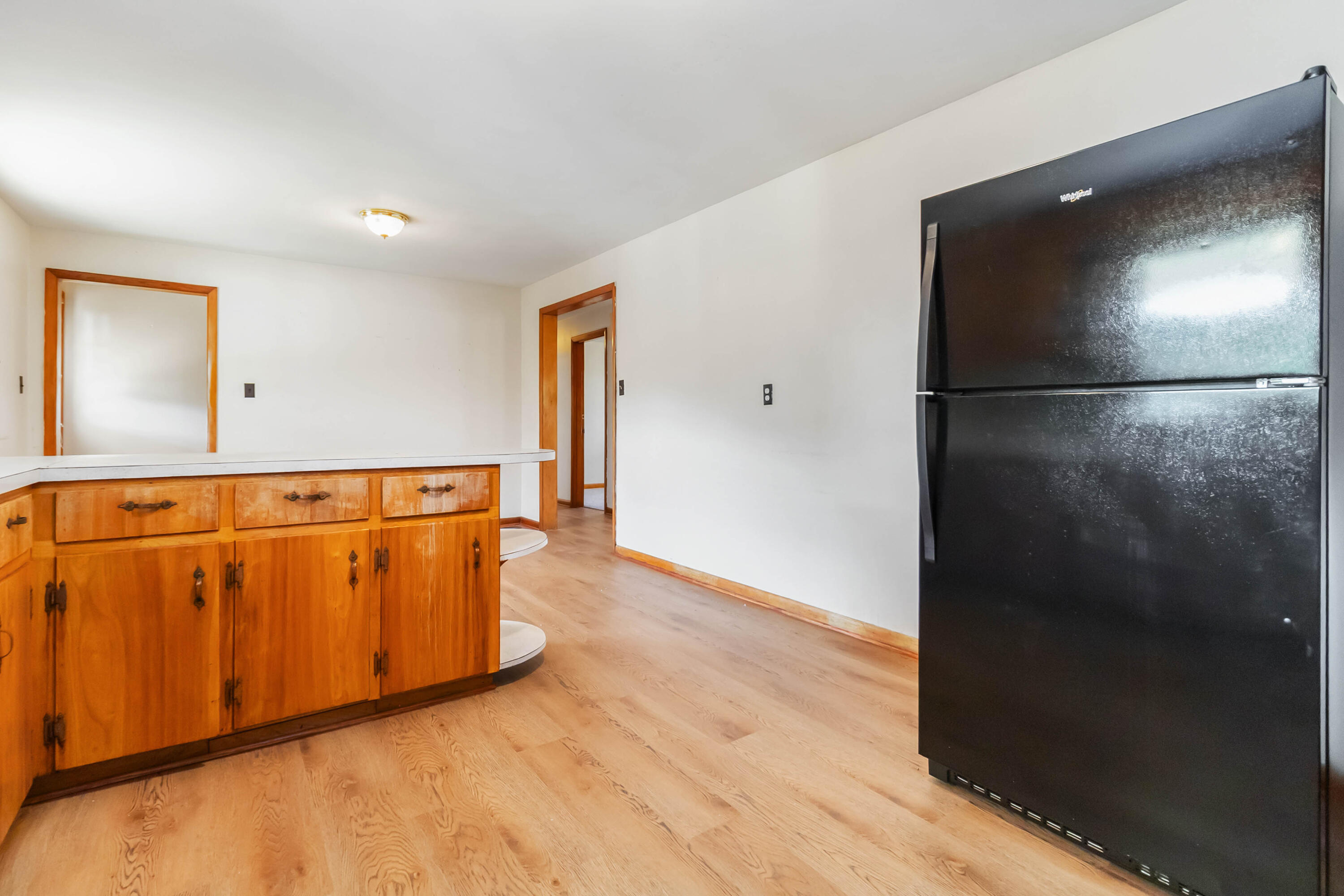 300 Eckstein Street Property Photo 17