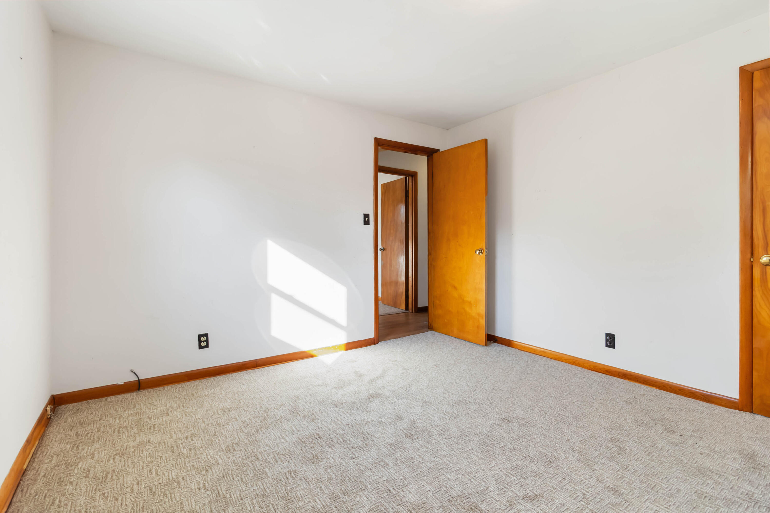 300 Eckstein Street Property Photo 27