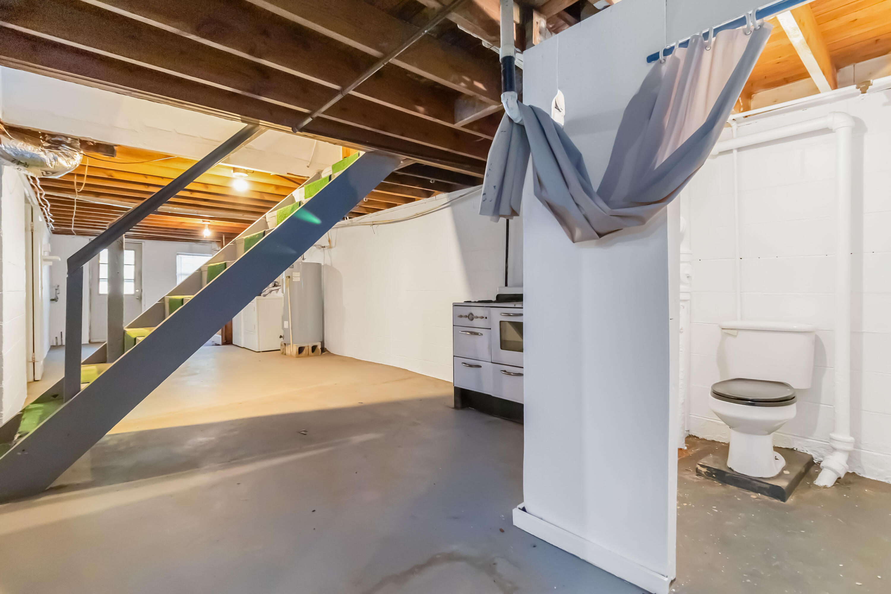 300 Eckstein Street Property Photo 31