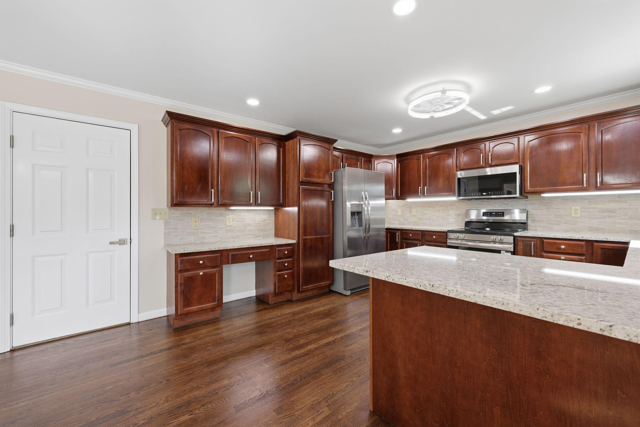 1005 Crimson Creek Drive Property Photo 25