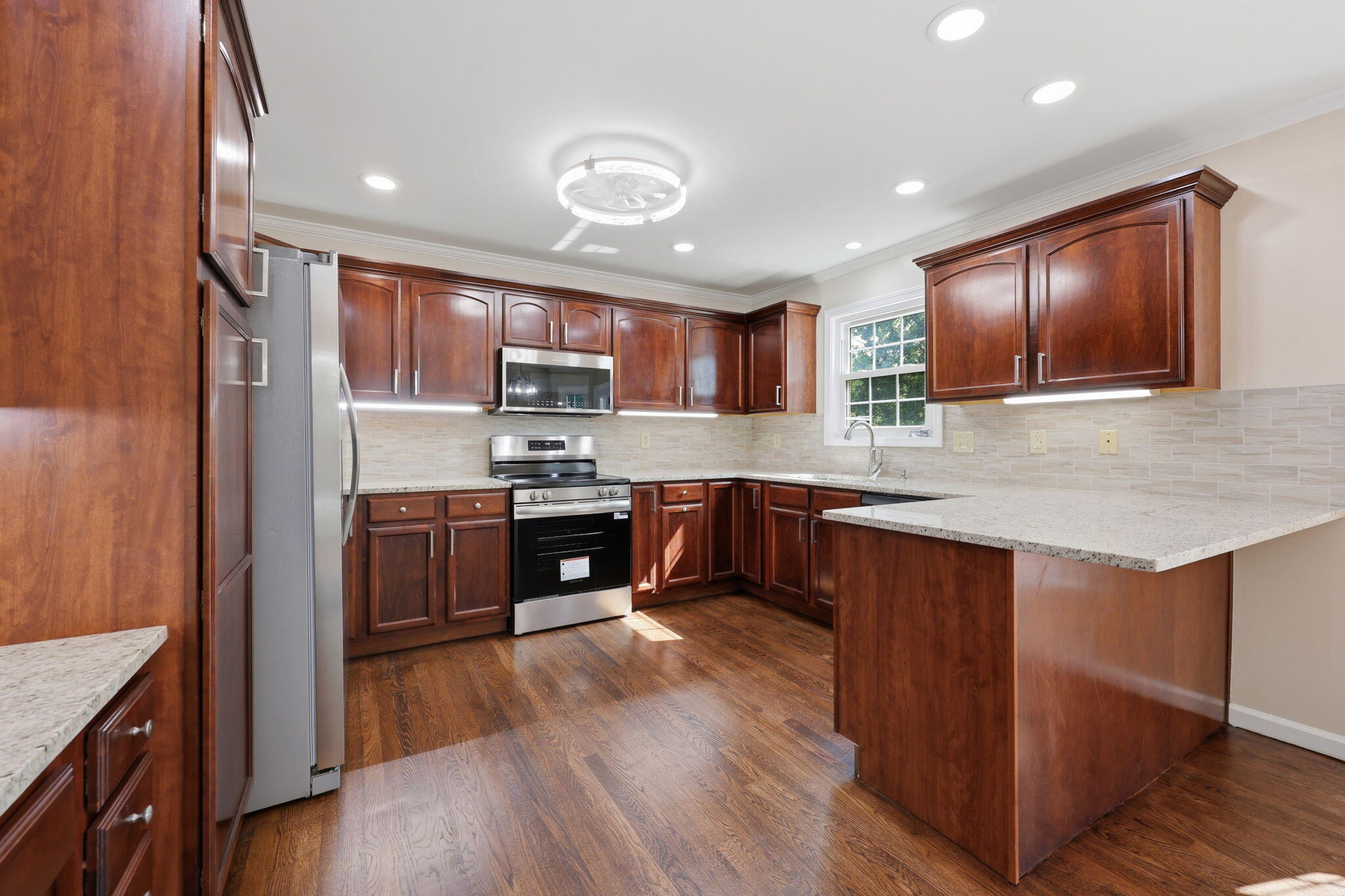 1005 Crimson Creek Drive Property Photo 26