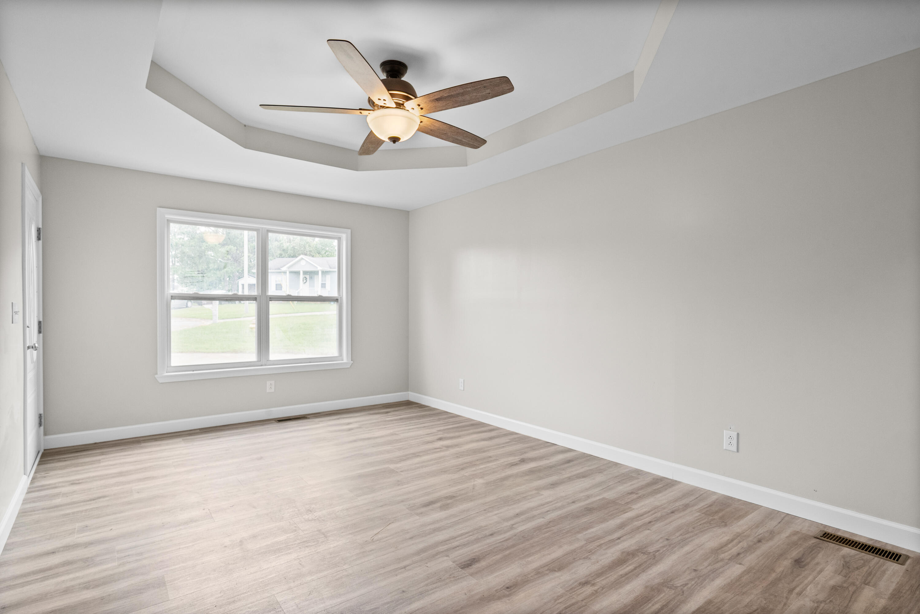 318 Ashley Street Property Photo 6