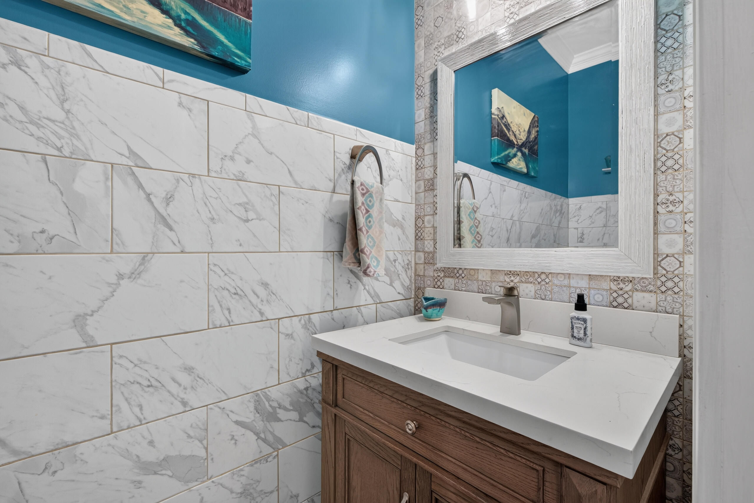 704 Autumn Court Property Photo 8