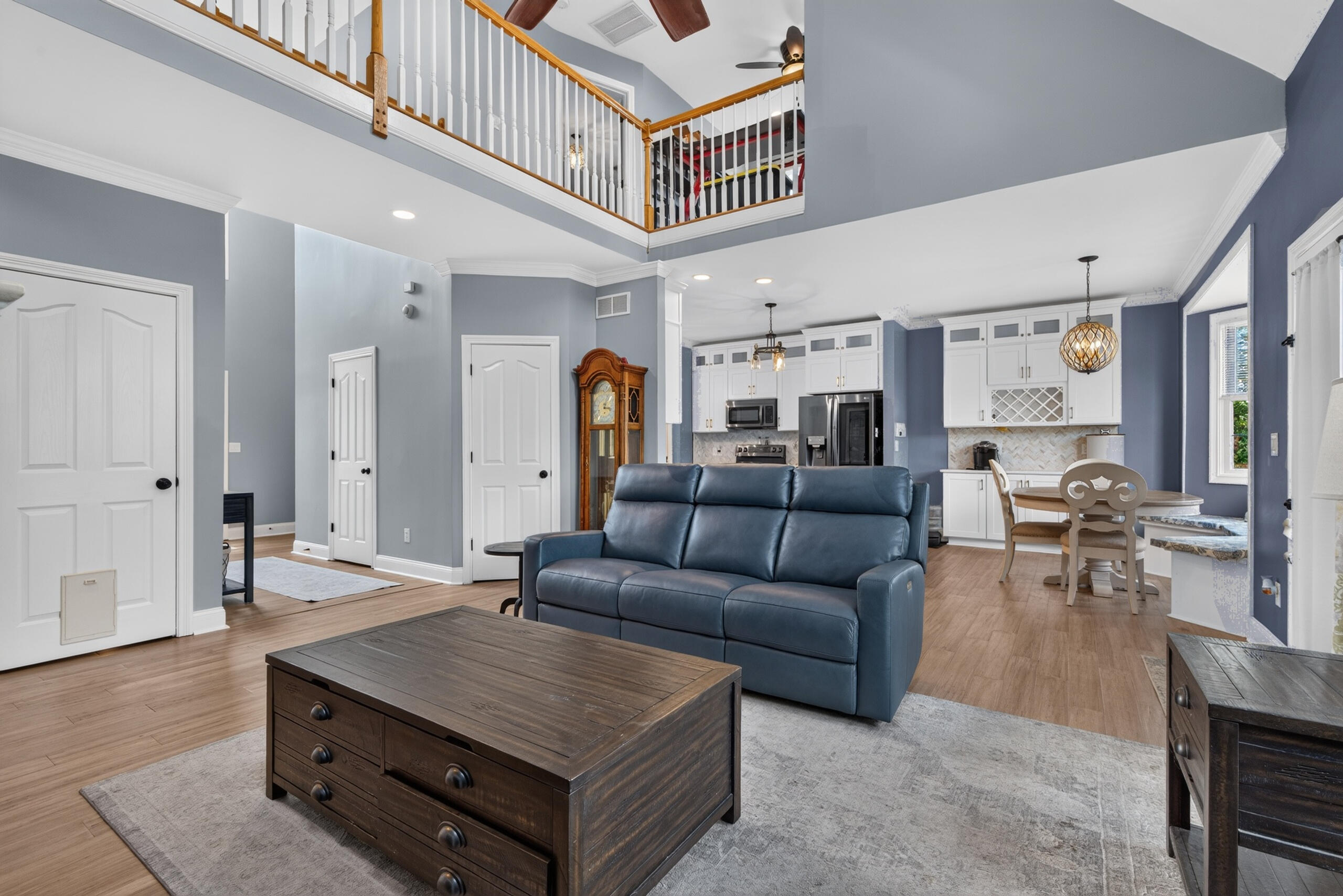 704 Autumn Court Property Photo 11